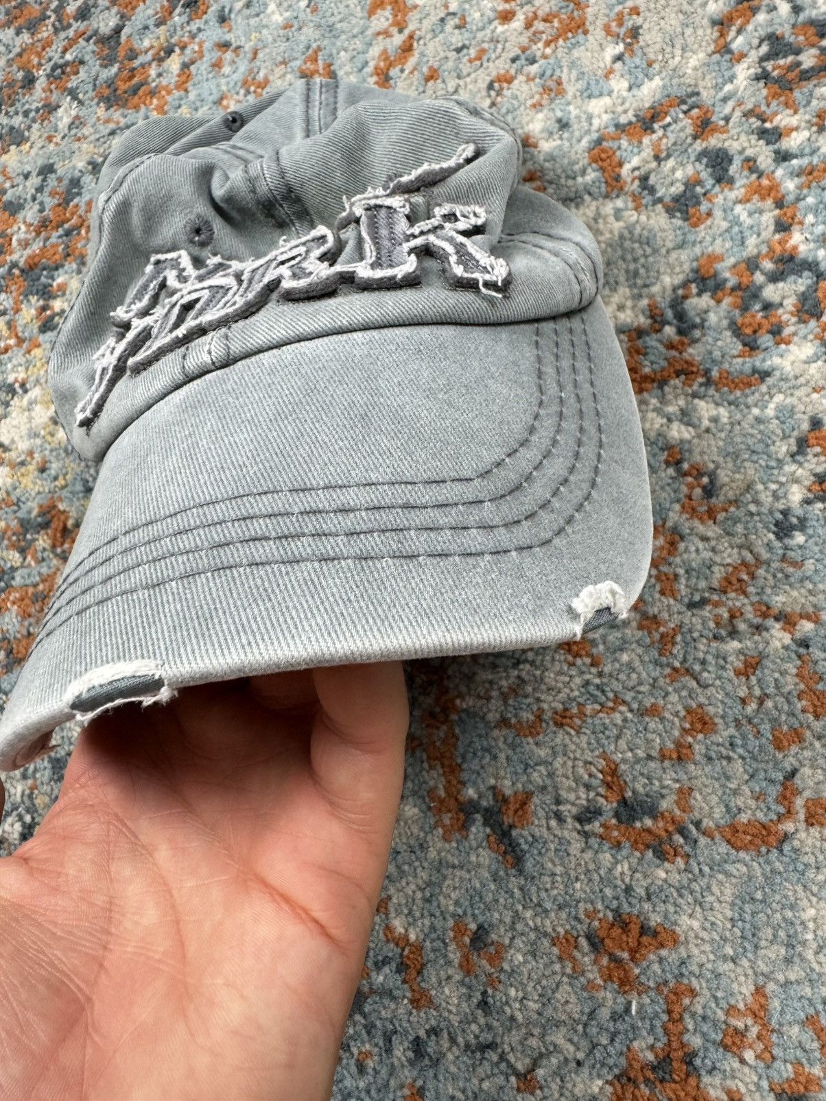 Vintage Vintage 00s New York distressed denim jeans hat Size ONE SIZE - 5 Thumbnail