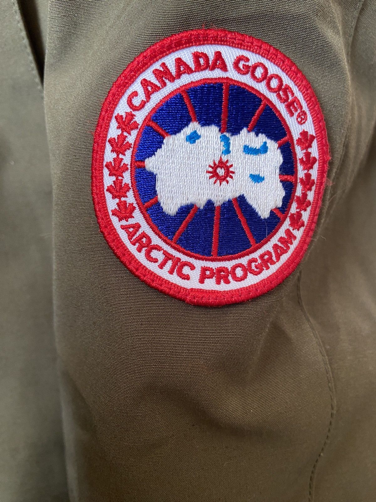 Canada Goose Canada Goose Victoria Parka Size L / US 10 / IT 46 - 23 Thumbnail
