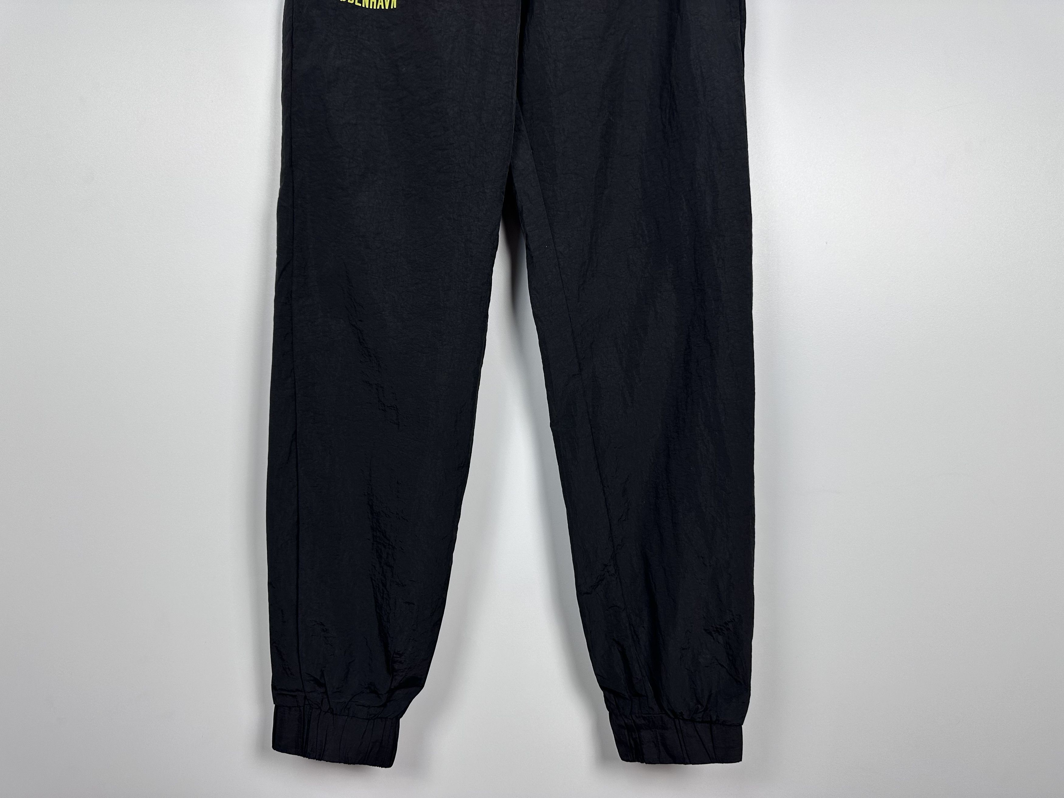 Han Kjobenhavn Han Kjobenhavn Nylon Track Pants Black Mens Size S Size US 32 / EU 48 - 4 Thumbnail