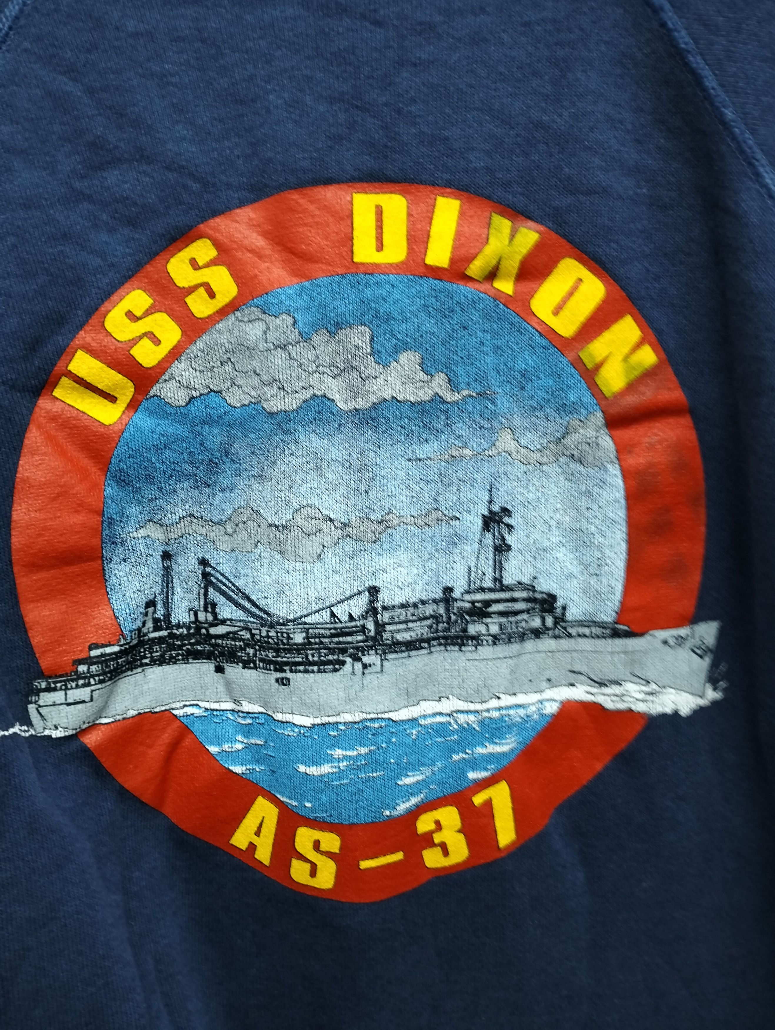 Vintage Vintage 80' Hanes USS NAVY BATTLESHIP sweatshirt Size US L / EU 52-54 / 3 - 5 Thumbnail