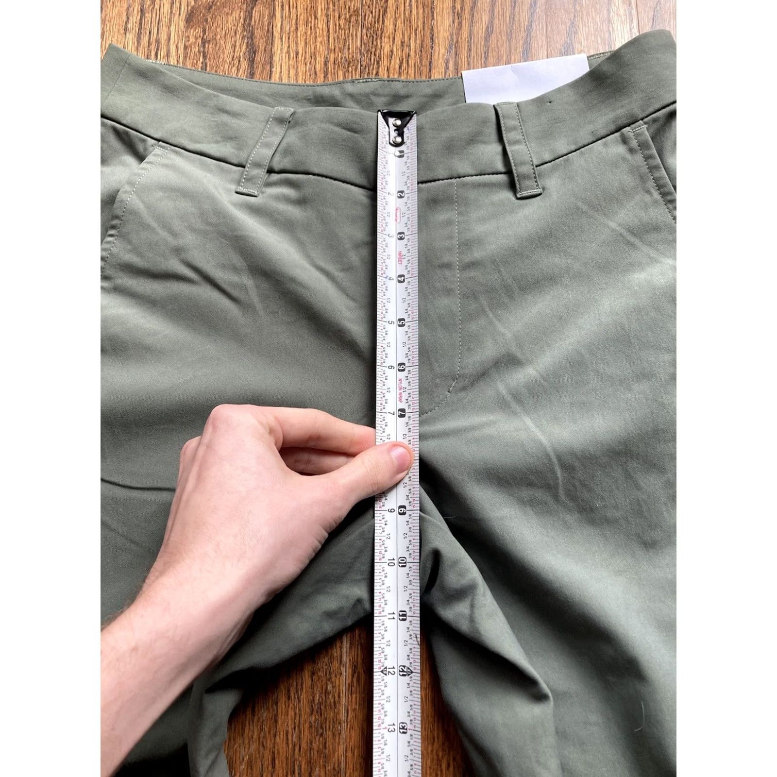 Patagonia Patagonia Pants Women’s Size 4 Olive Green Hiking Travel NWT Mystery MSRP 0 Size 27" / US 4 / IT 40 - 5 Thumbnail