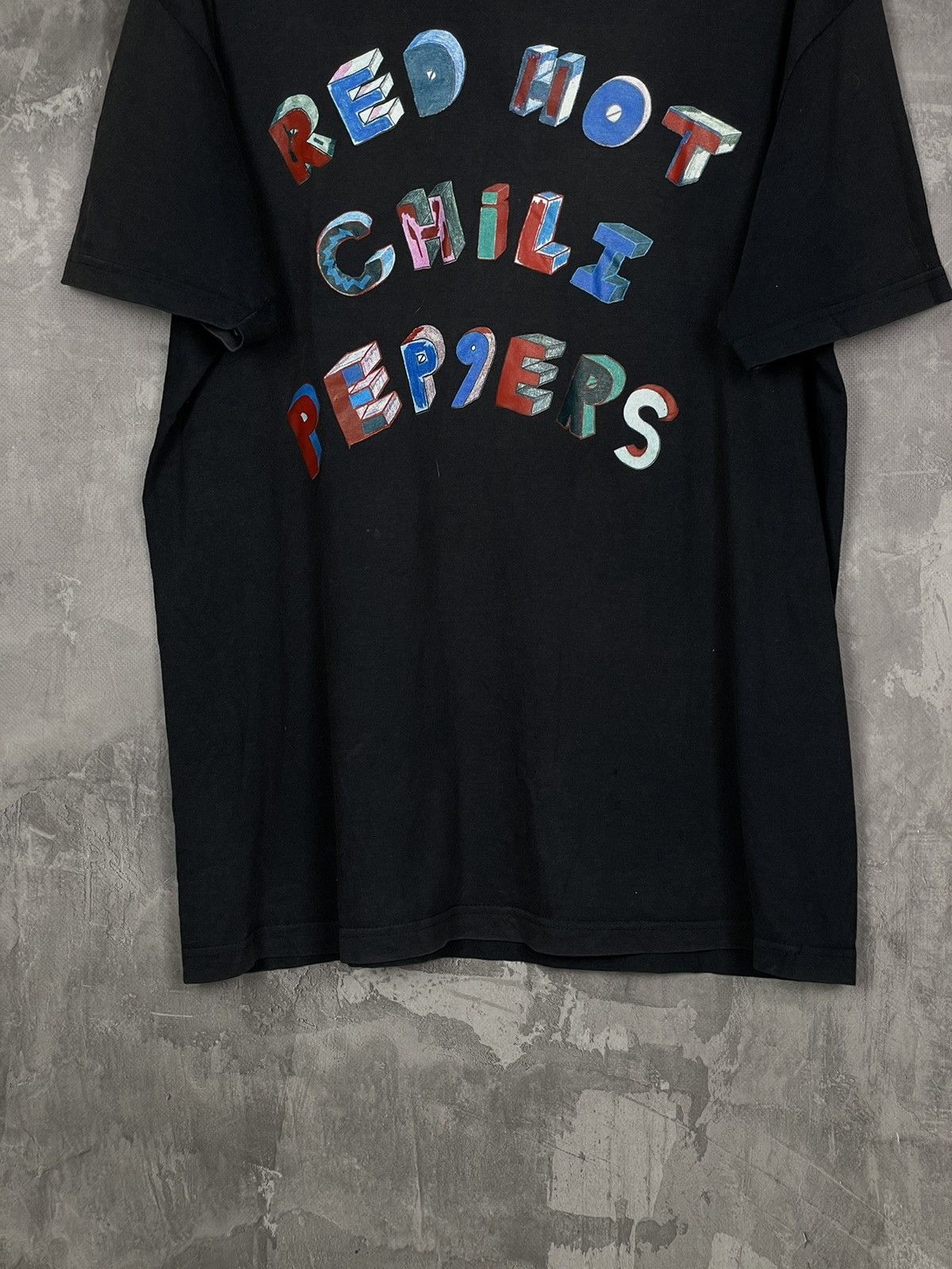 Band Tees Vintage Red Hot Chilli Peppers Rock Band Punk tee 90’s Size US M / EU 48-50 / 2 - 5 Thumbnail