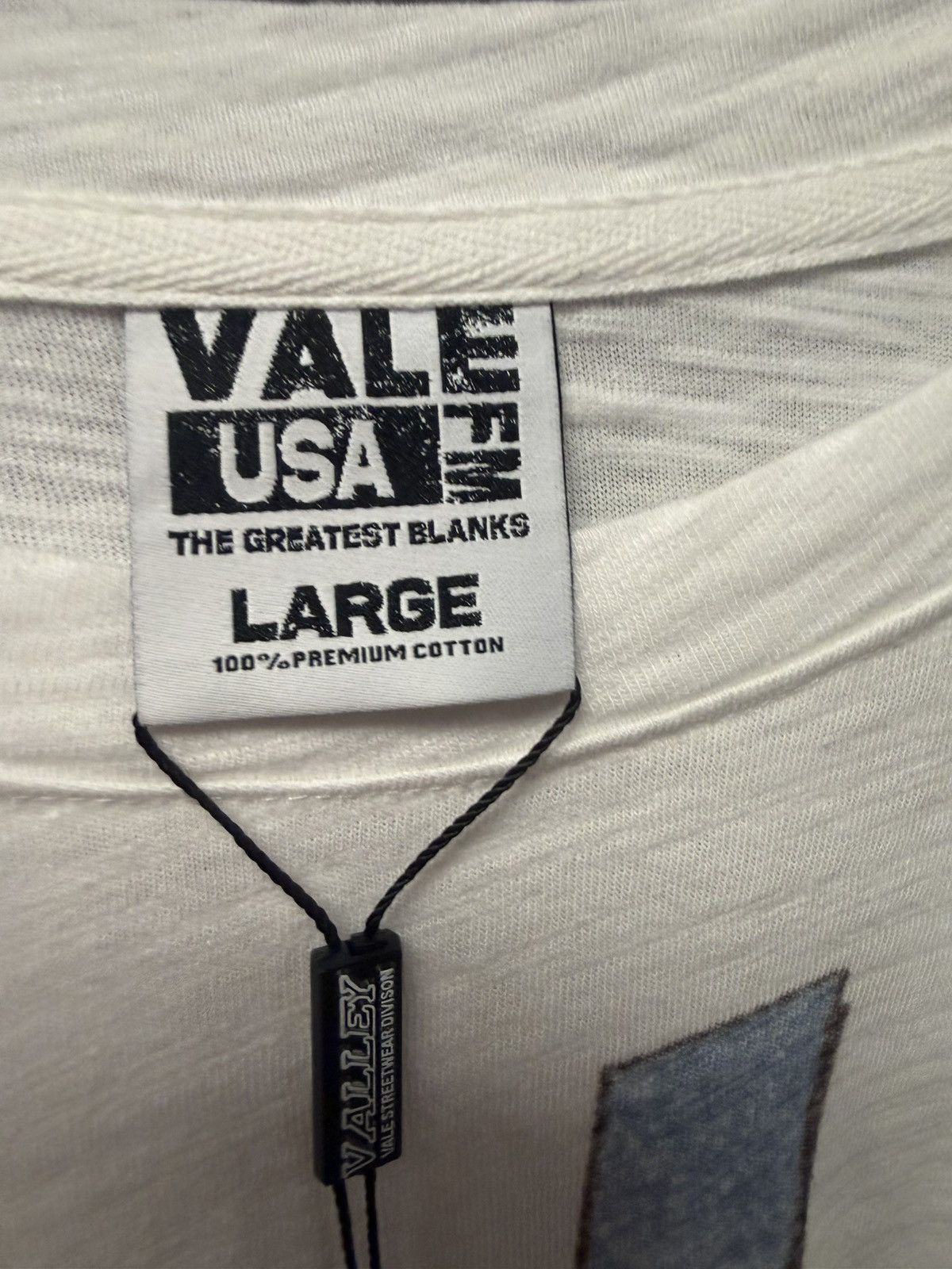 Vale Vale valley dreams new large Olympic medal t shirt Size US L / EU 52-54 / 3 - 2 Thumbnail