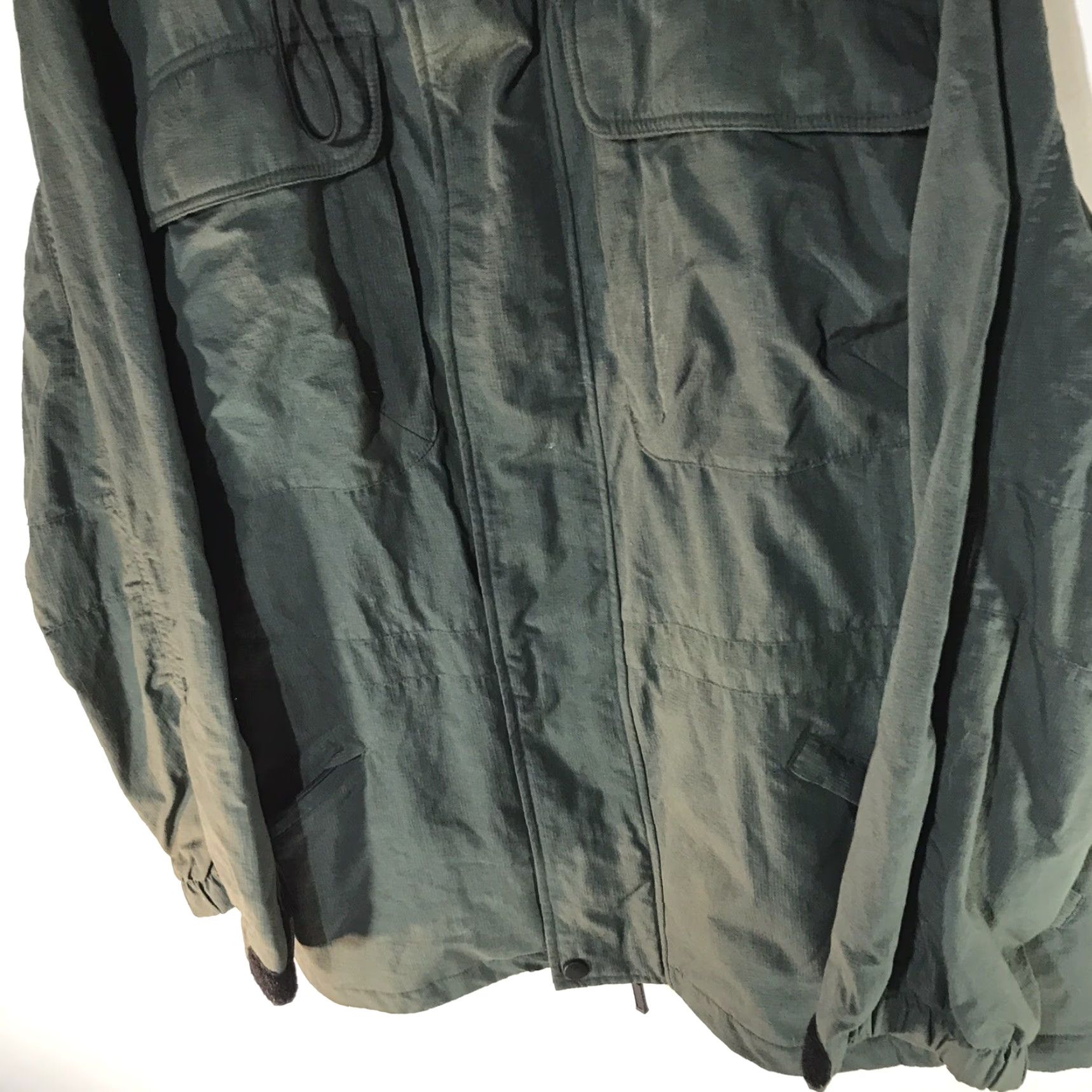 Vintage Unbranded Green Nylon Full Zip Hooded Jacket Mens Size L Size US L / EU 52-54 / 3 - 3 Thumbnail