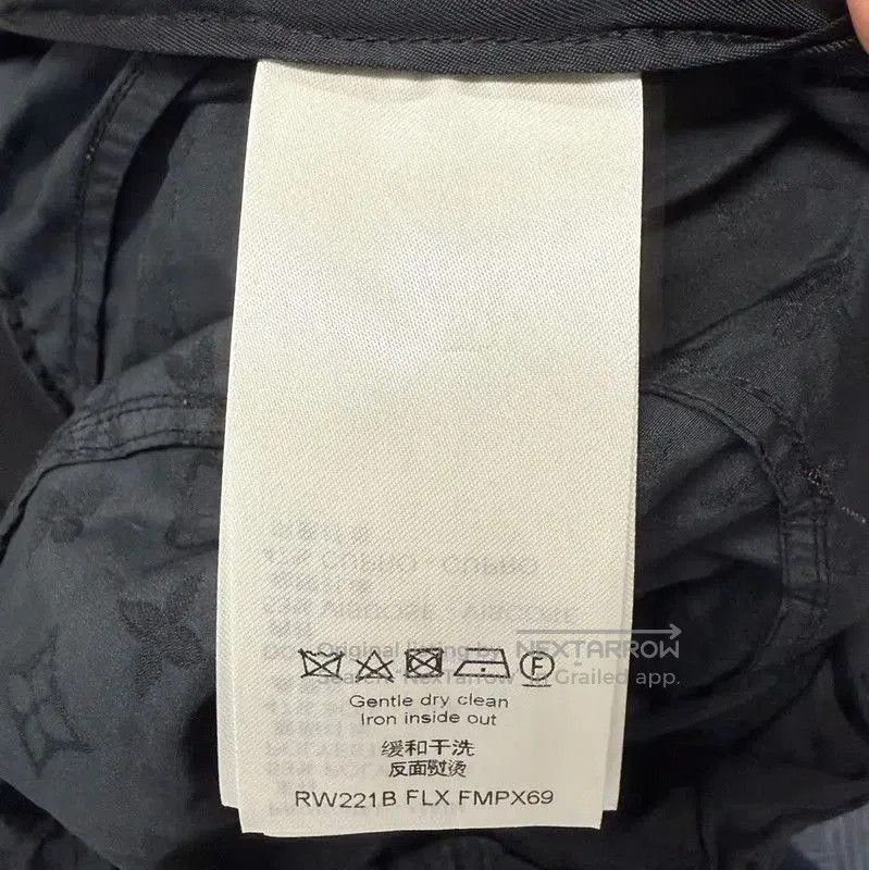 Louis Vuitton Louis Vuitton Black Polyester Casual Pants . Size 26" / US 2 / IT 38 - 5 Thumbnail