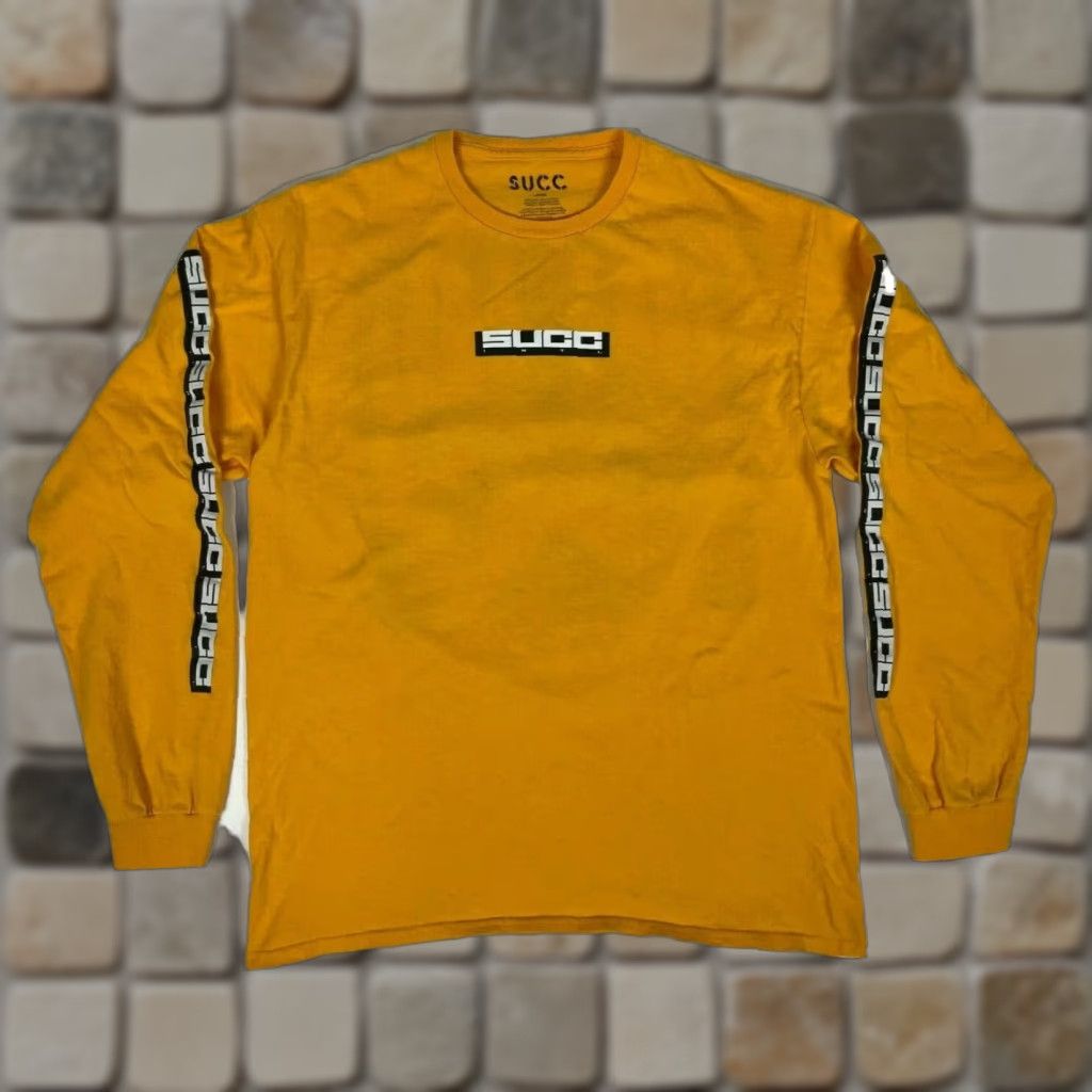 Vintage Succ International Men’s Long Sleeve T-Shirt Crew Neck Sz L Mustard Yellow Graphic Logo 100% Cotton Double-Sided Vintage? Size US L / EU 52-54 / 3 - 1 Thumbnail