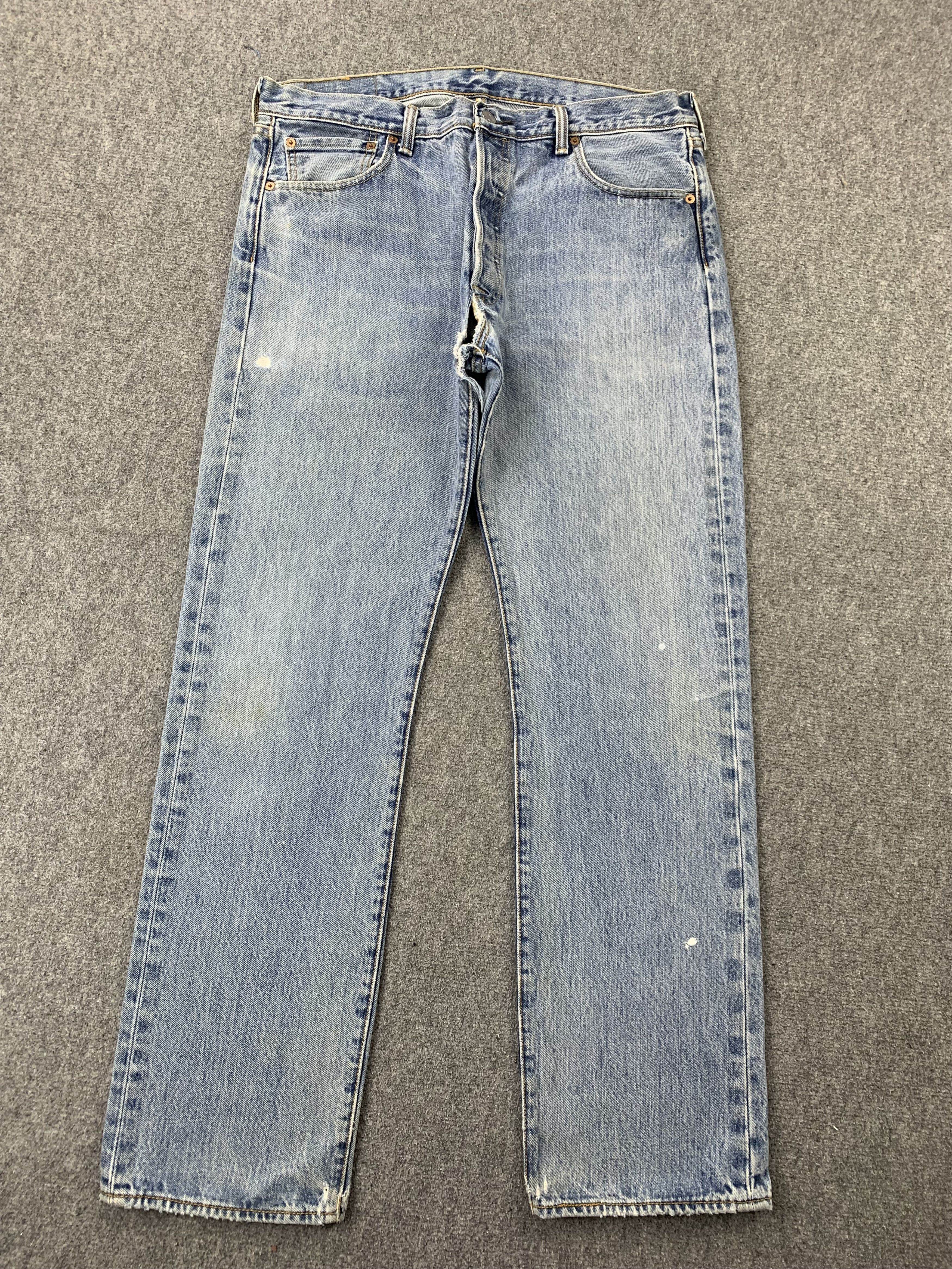 Levi's × Vintage Vintage Levis 501 Faded Blue Jeans Size US 36 / EU 52 - 1 Thumbnail