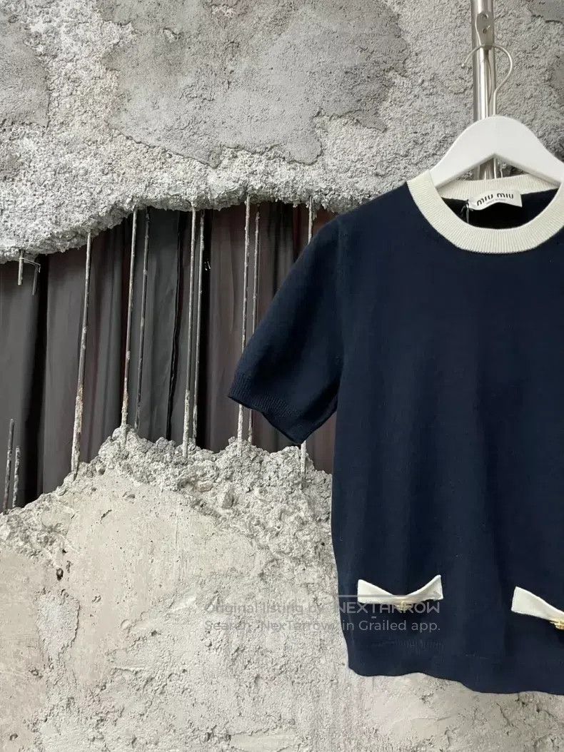Miu Miu Miu Miu 42 Sweater short sleeve Size L / US 10 / IT 46 - 3 Thumbnail