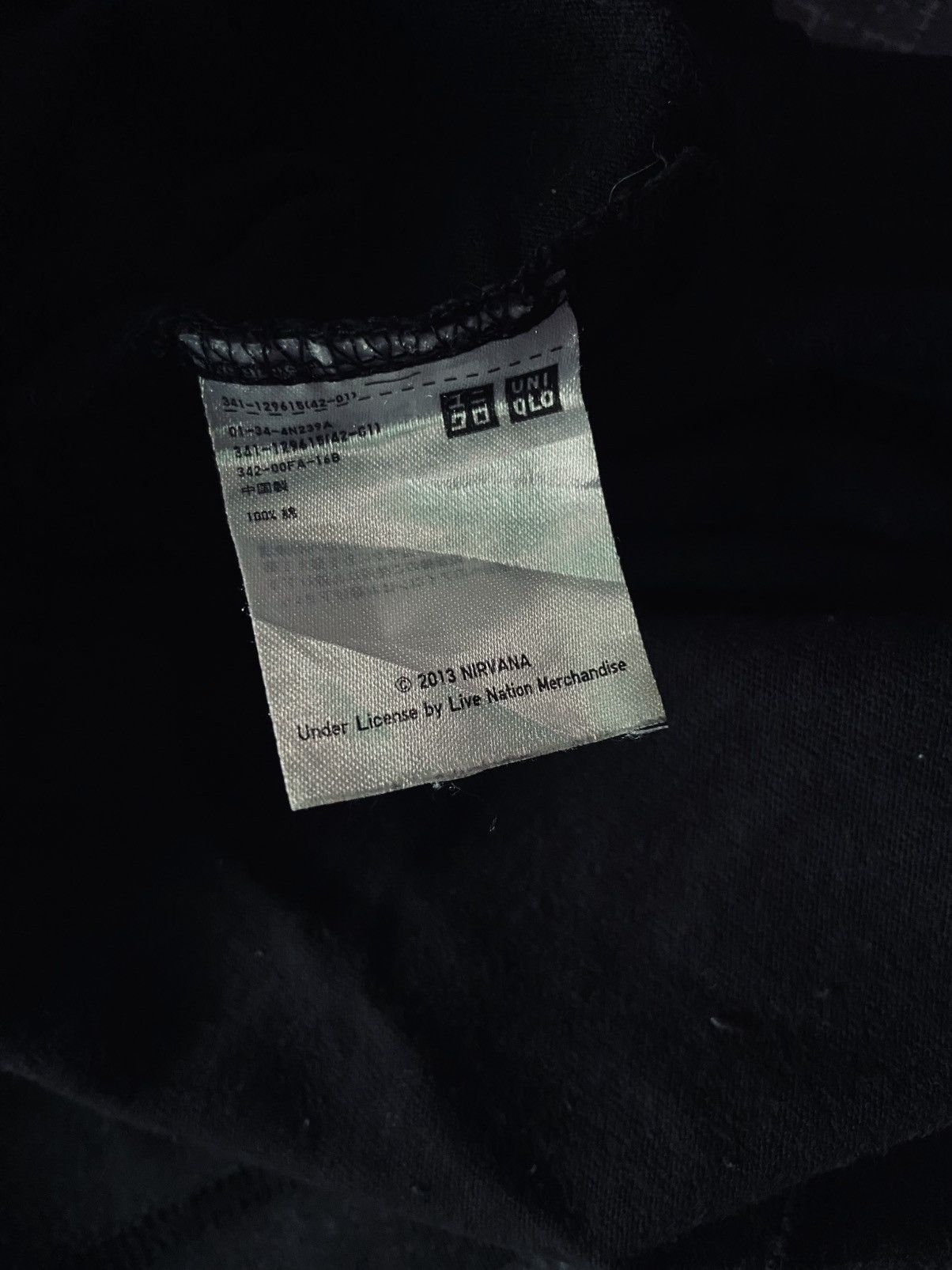 Uniqlo Vintage Nirvana Tee Size US L / EU 52-54 / 3 - 6 Thumbnail
