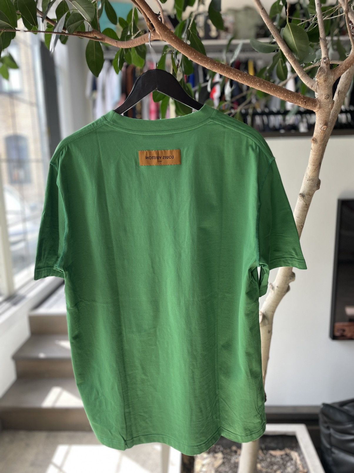 Louis Vuitton Louis Vuitton LV Debossed Tee Size US XXL / EU 58 / 5 - 4 Thumbnail