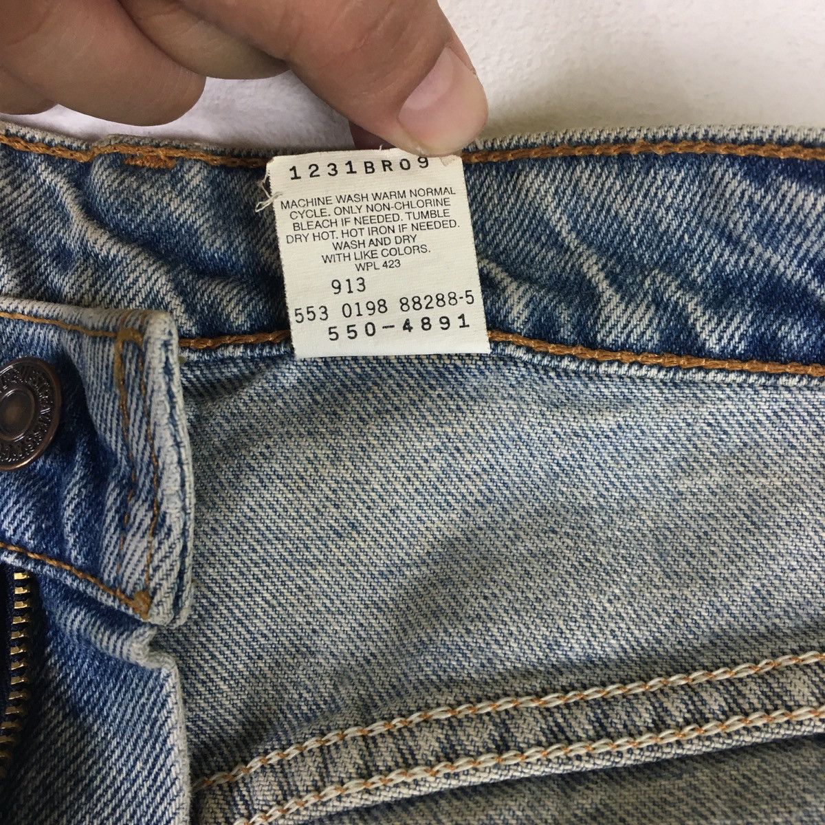 Levi's Vintage 90s Levi’s 550 Relaxed Fit Size US 32 / EU 48 - 11 Thumbnail