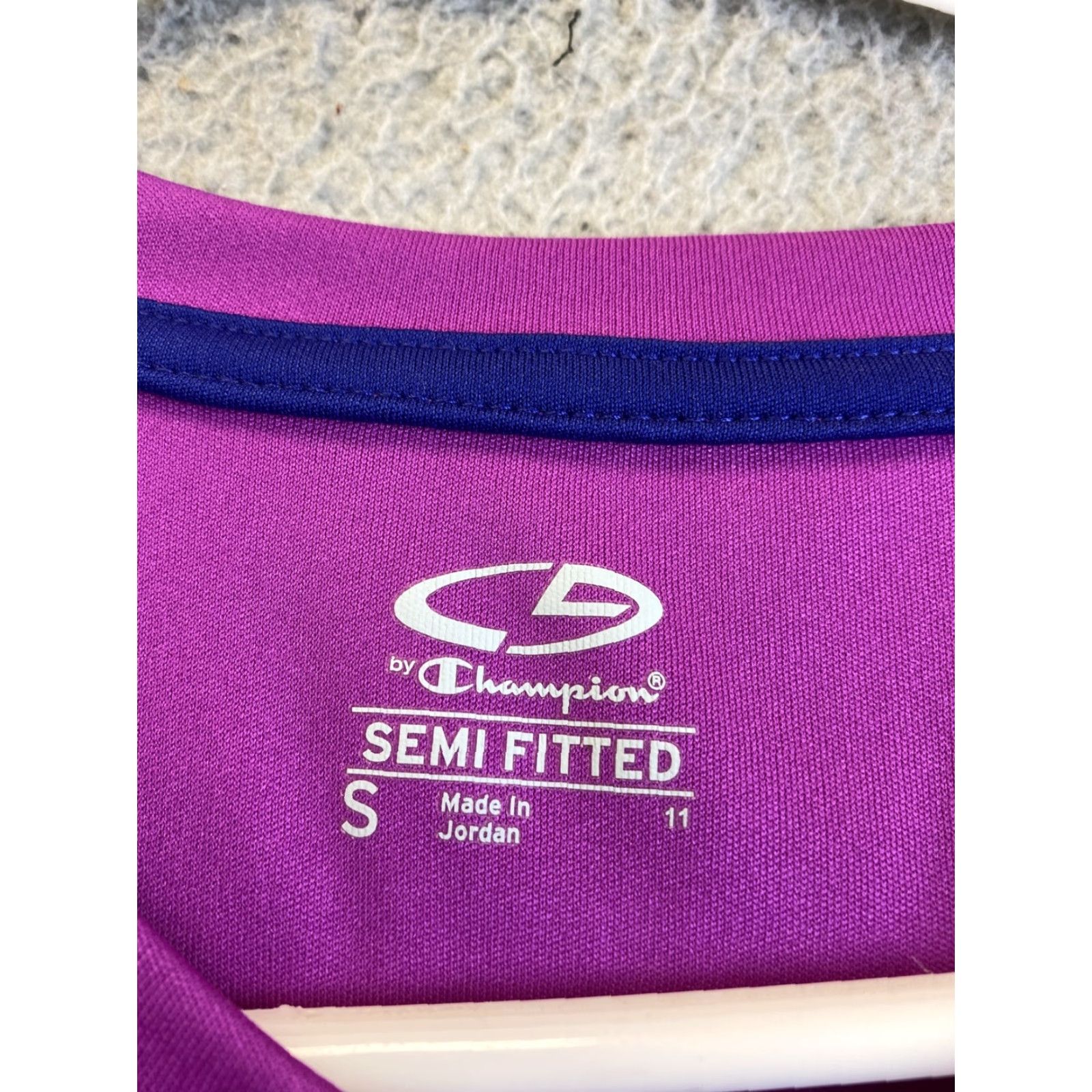 Champion Champion Shirt Womens S plum Short Sleeve Athletic Adult Ladies Medium /32-56 T-Shirt Size S / US 4 / IT 40 - 5 Thumbnail