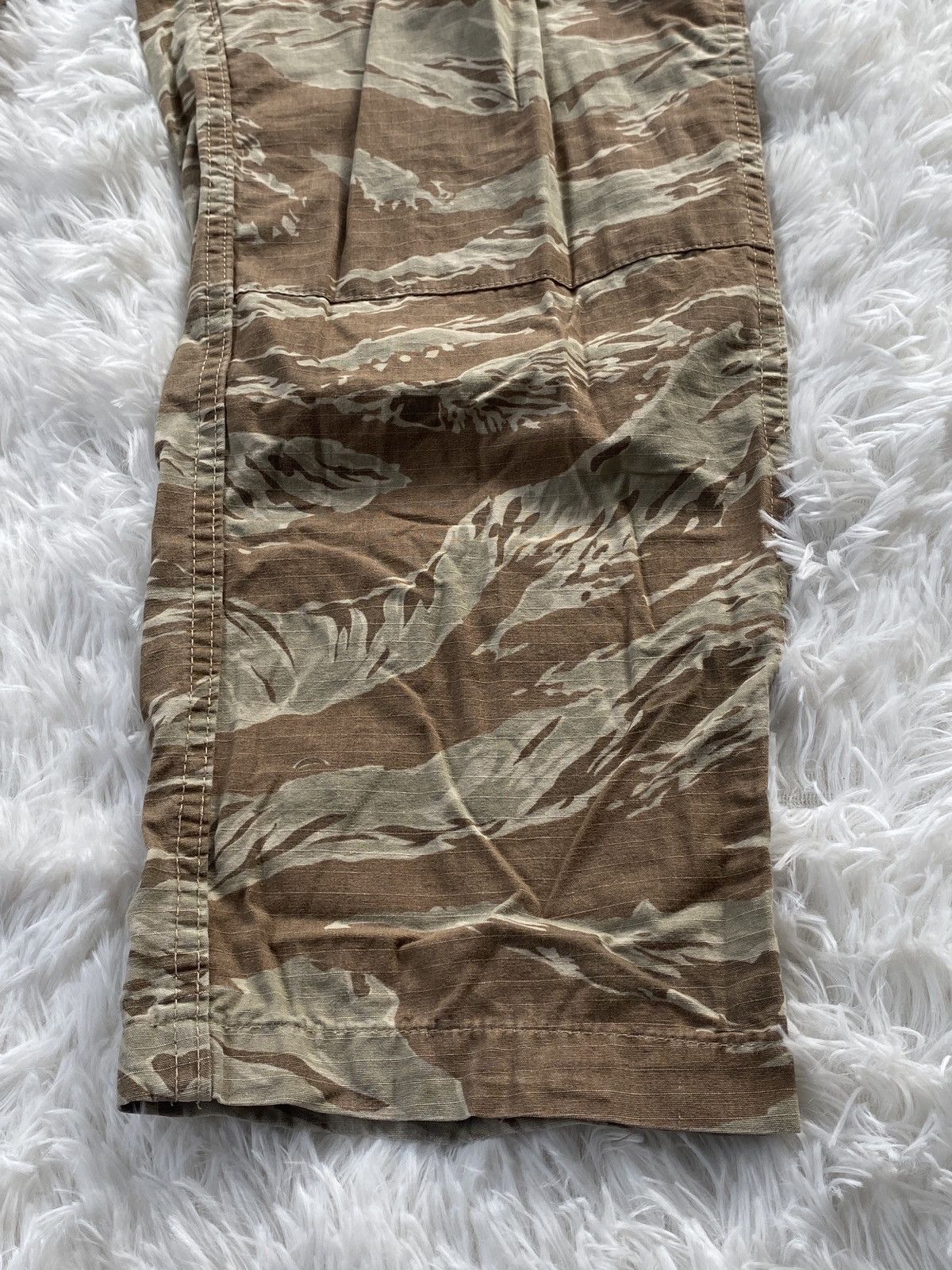 Vintage Vintage Army Tiger Stripe Camouflage Cargo Pant Size US 34 / EU 50 - 7 Thumbnail