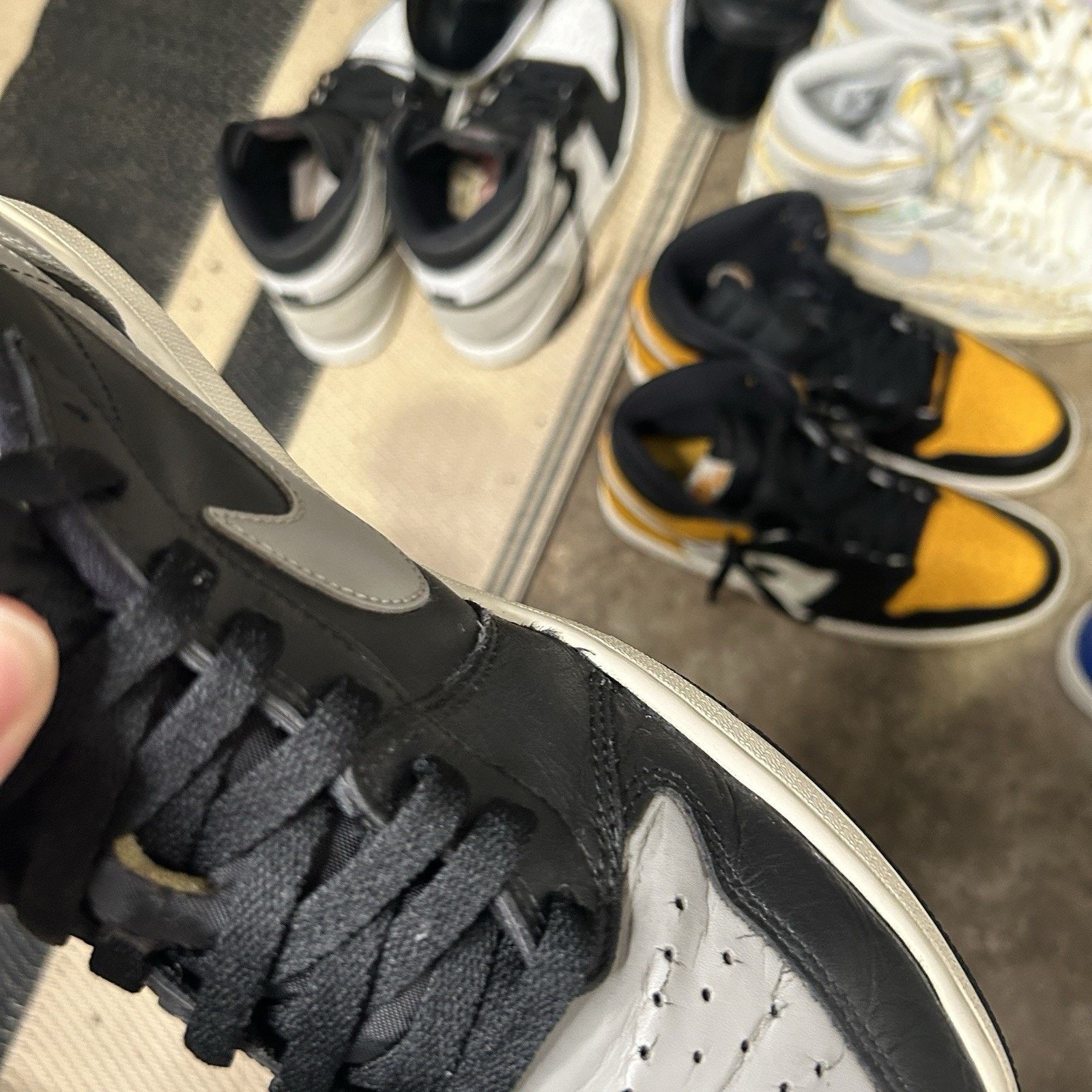 Jordan Brand Nike Air Jordan 1 Retro Low OG “Shadow” 2015 Size US 10.5 / EU 43-44 - 13 Thumbnail