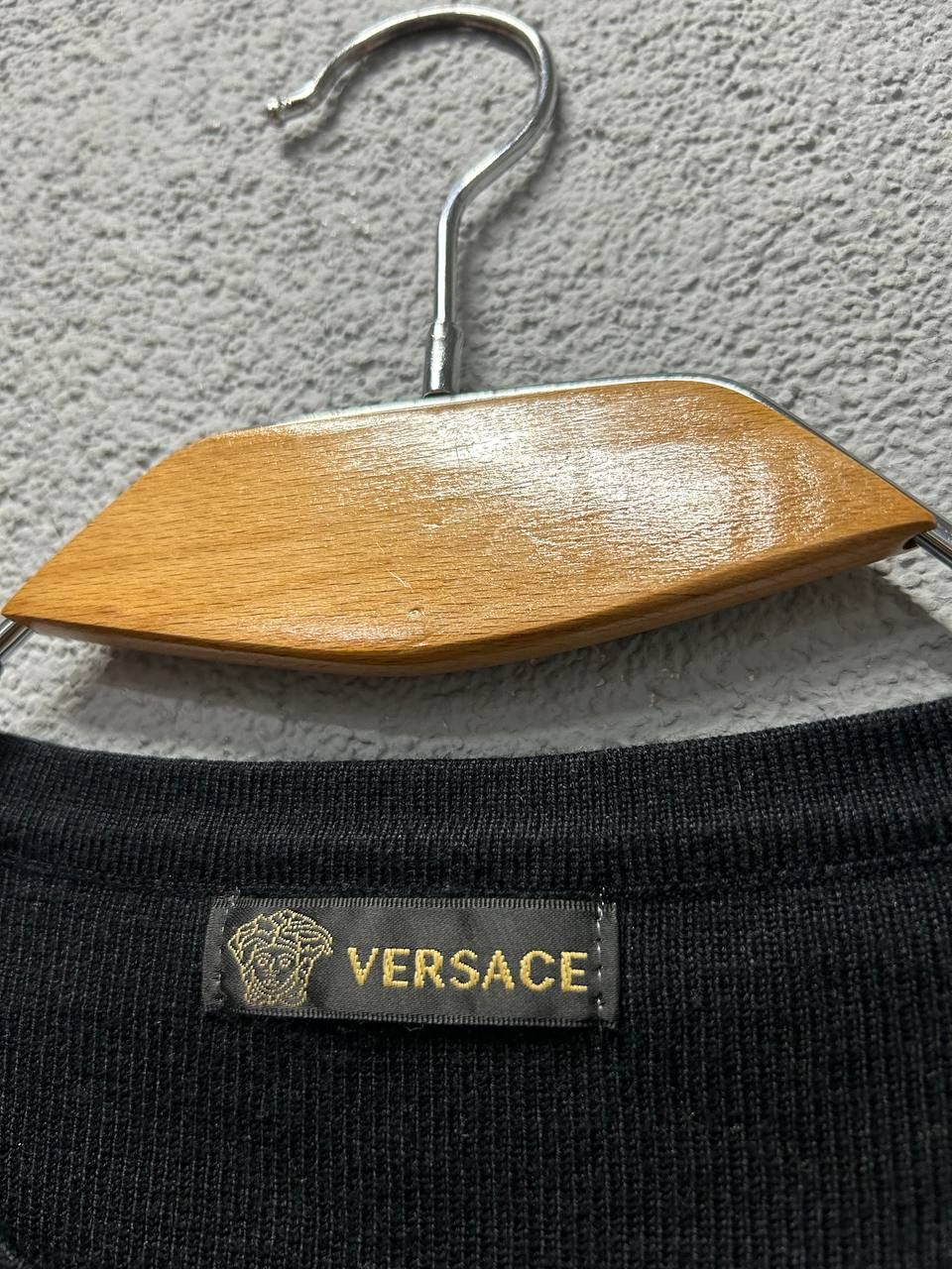Versace Versace womens black crop top size XS - S Size S / US 4 / IT 40 - 4 Thumbnail