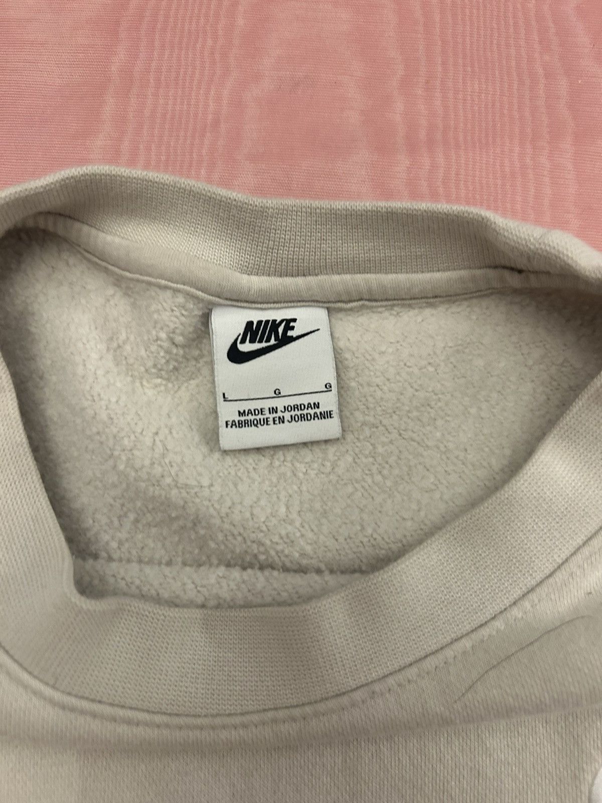 Nike Tan/white Nike sweater Size US L / EU 52-54 / 3 - 4 Thumbnail