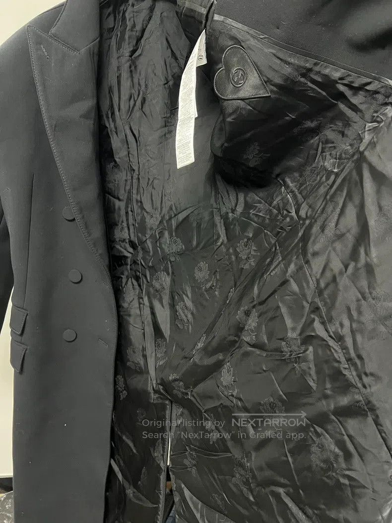 Gucci Gucci Super cool pure black coat Size S / US 4 / IT 40 - 3 Thumbnail