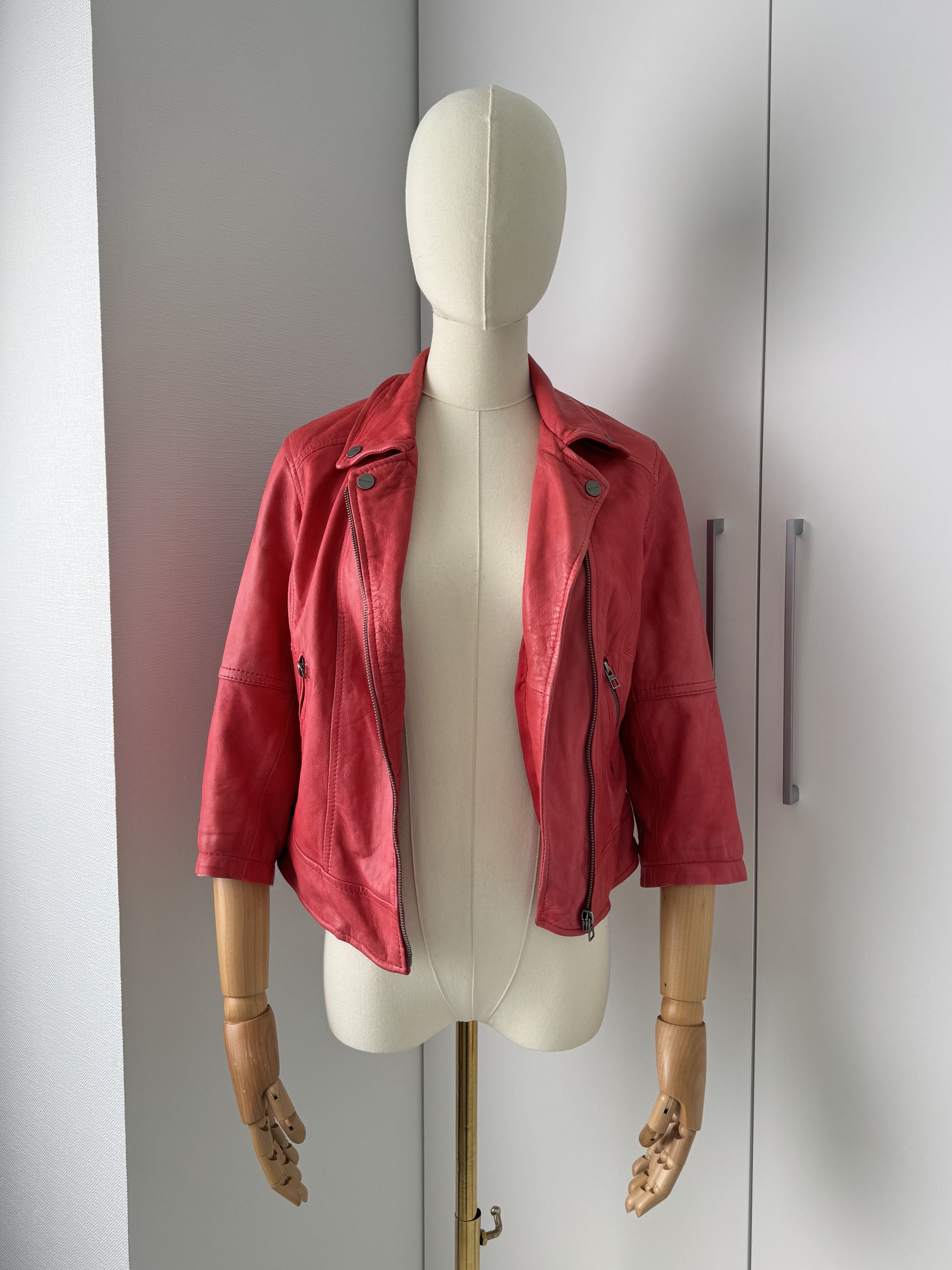 Leather Y2K Red Leather Biker Jacket Cropped Moto Zip Up Slim Fit Size XS / US 0-2 / IT 36-38 - 3 Thumbnail