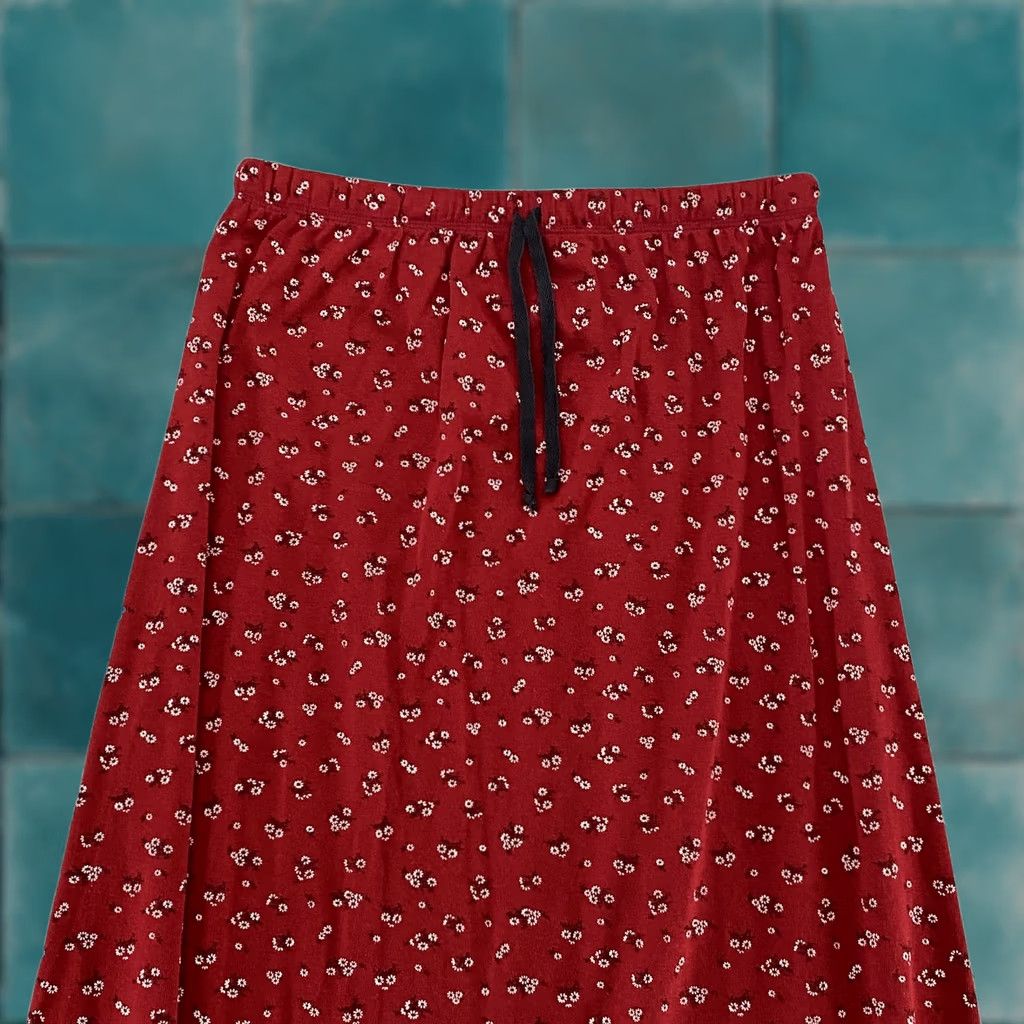 Coldwater Creek Coldwater Creek Skirt Womens Large Midi A-Line Floral Red Cotton Blend Knit Elastic Waist 90s Bohemian Cottagecore Y2K Casual Travel Size 36" / US 14 / IT 50 - 1 Thumbnail