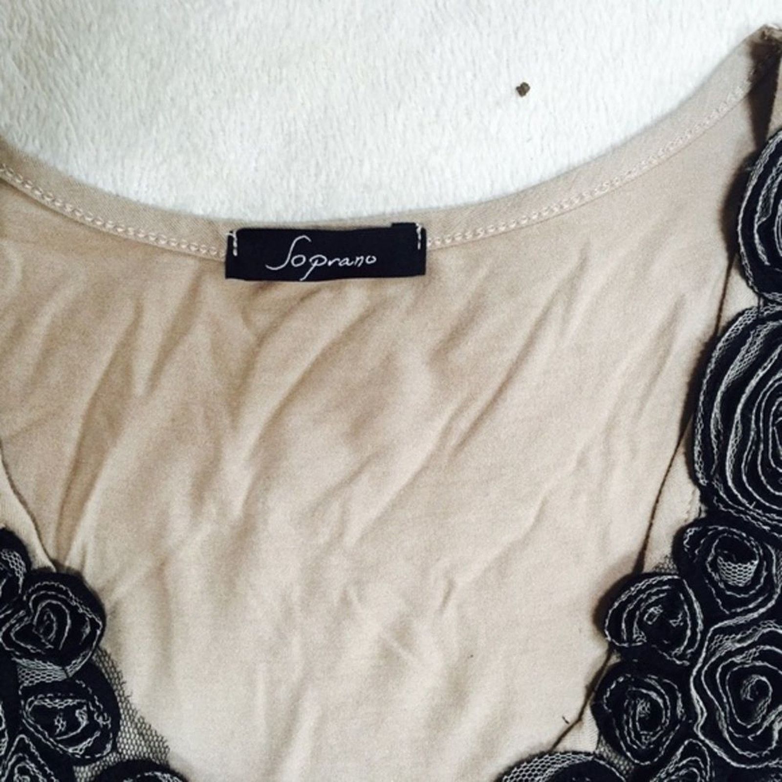 Nordstrom Soprano Mini Dress with Textured Fabric Roses | Sz S Size XS / US 0-2 / IT 36-38 - 3 Thumbnail