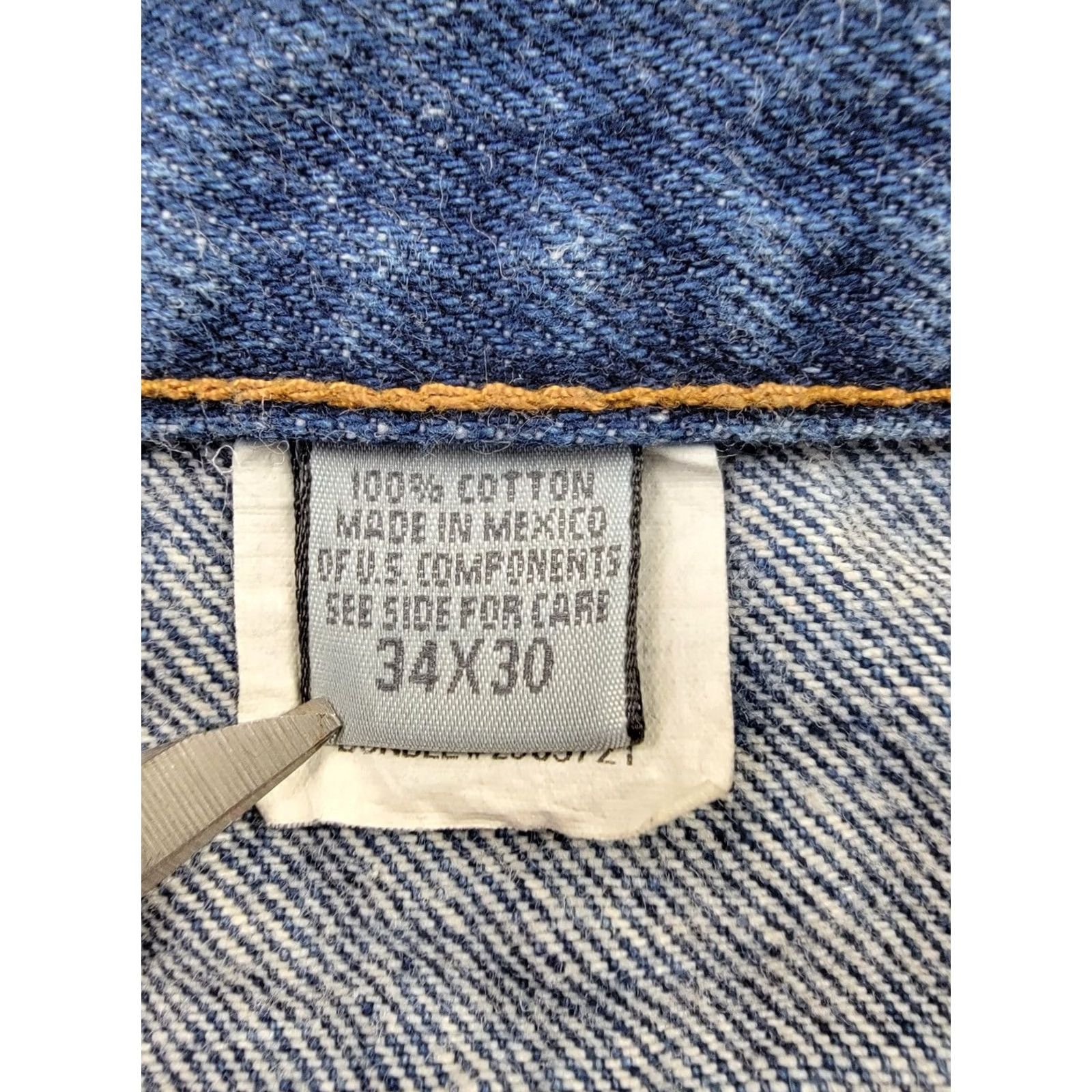Eddie Bauer VINTAGE Eddie Bauer Jeans Men 34x30 Blue 100% Cotton Slim Straight Denim 5-Pocket Modern Regular Mens Size US 34 / EU 50 - 4 Thumbnail