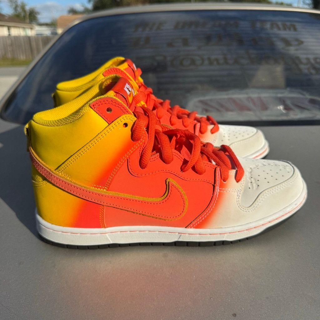 Nike Nike SB Dunk High Sweet Tooth Size 10 Size US 10 / EU 43 - 1 Thumbnail