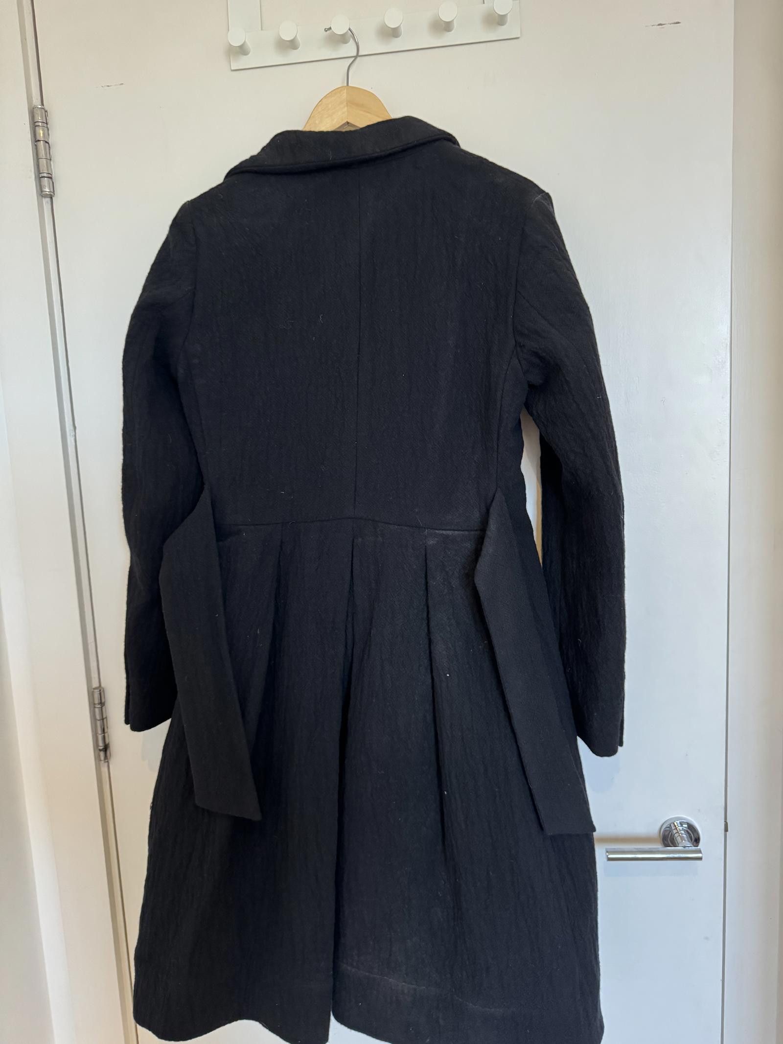 Designer Formed Expression Coat. Very Unique. Tie Waist. UK 12. Black Size M / US 6-8 / IT 42-44 - 4 Thumbnail