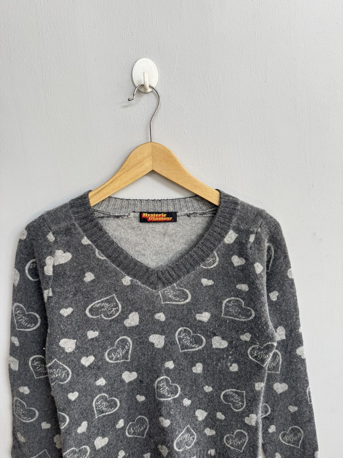Hysteric Glamour HYSTERIC GLAMOUR LOVE BUZZ LOGO SWEATER Size S / US 4 / IT 40 - 2 Thumbnail