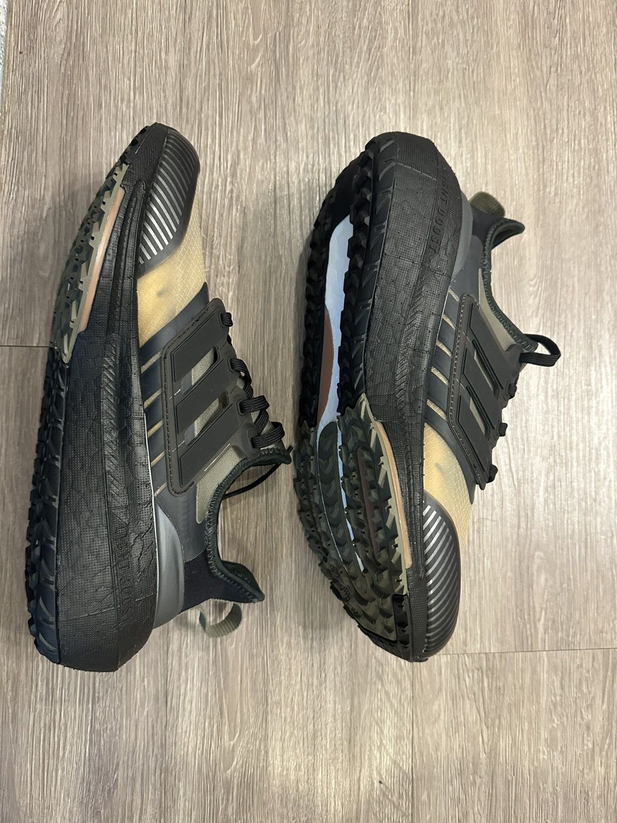Adidas Ultraboost Light GORE-TEX Size US 7.5 / EU 40-41 - 9 Thumbnail