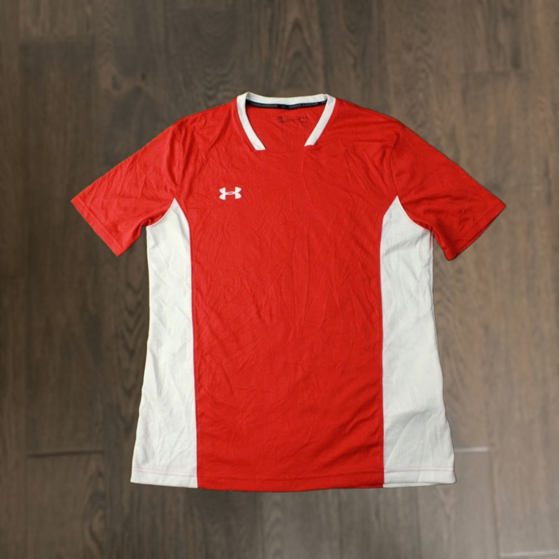 Under Armour UNDER ARMOUR HEATGEAR Shirt Men L Red and White 2018 Jersey 100% Polyester Short Sleeve Compression T-Shirt Size US L / EU 52-54 / 3 - 1 Thumbnail