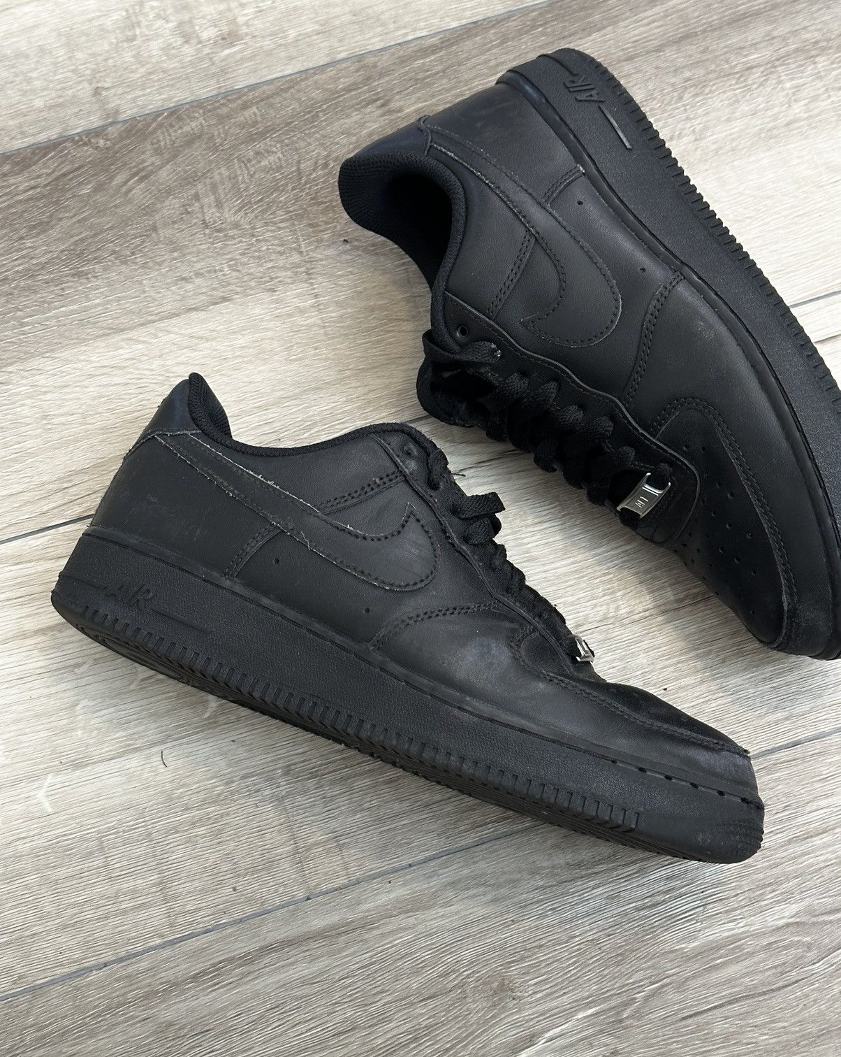 Nike Nike Black AF1 Low Sz. 8.5 Airforce 1 Size US 8.5 / EU 41-42 - 4 Thumbnail