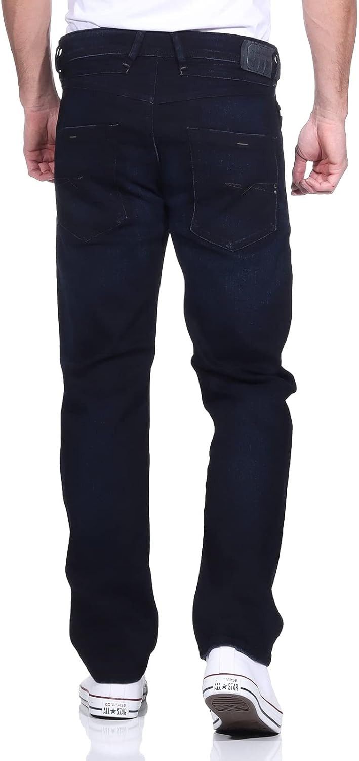 Diesel DIESEL BELTHER-R R46D8 Regular Slim-Tapered Denim Jeans Size US 30 / EU 46 - 1 Thumbnail
