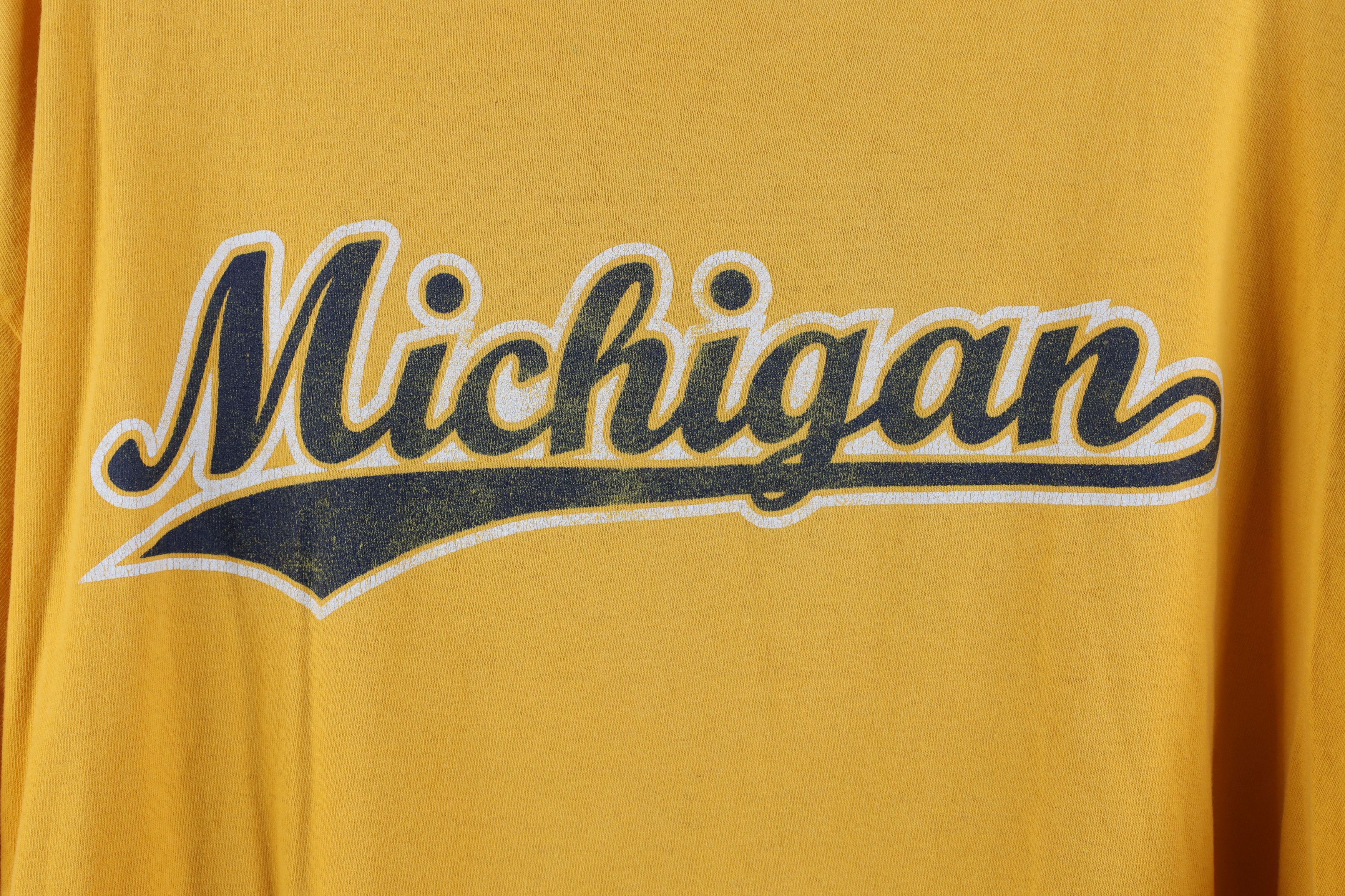 Vintage Vintage 90s Spell Out Script University of Michigan T-Shirt Size US XL / EU 56 / 4 - 4 Thumbnail