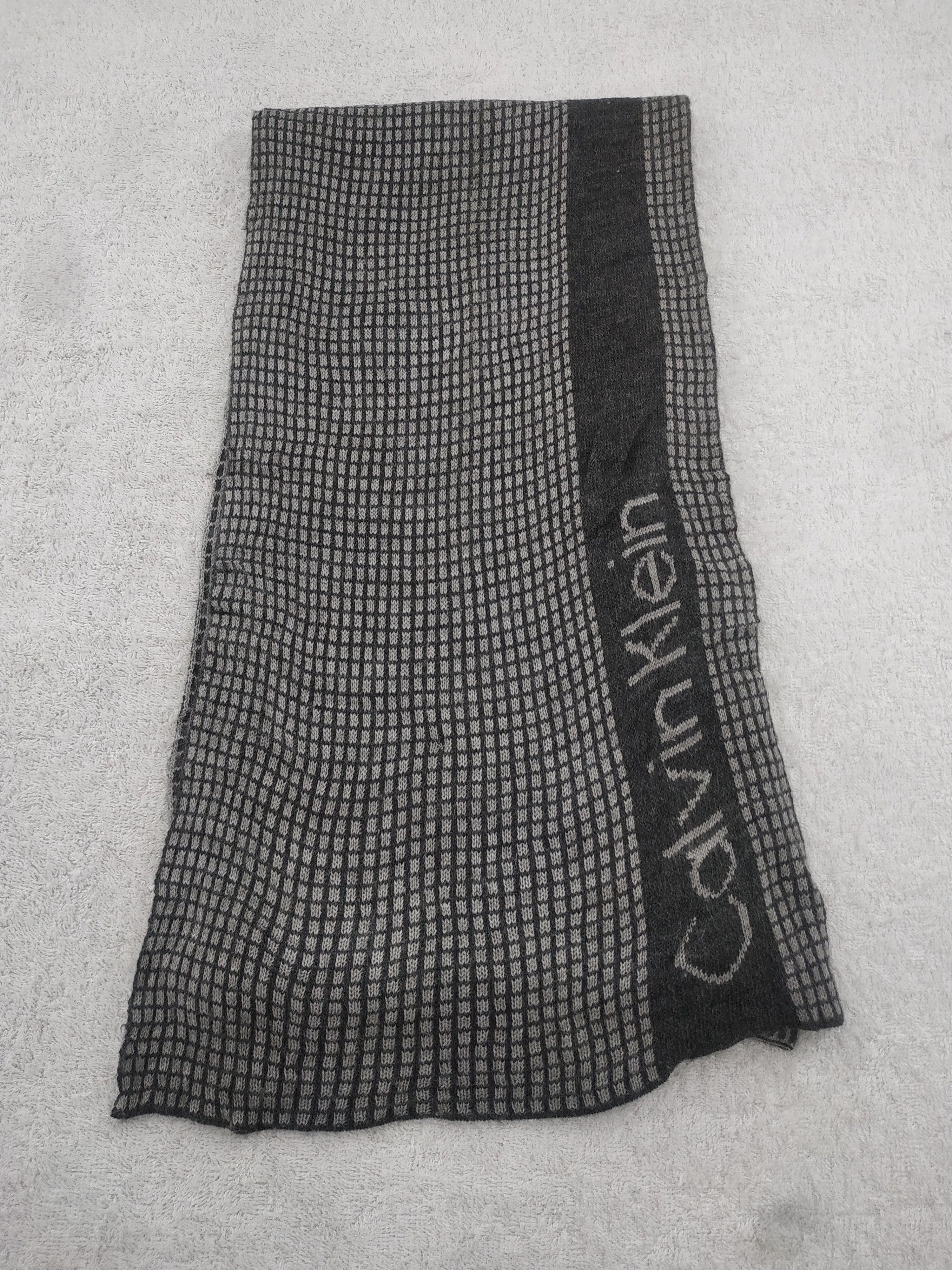 Calvin Klein Calvin Klein Scarf / Muffler / Neckwear - WW904 Size ONE SIZE - 2 Thumbnail