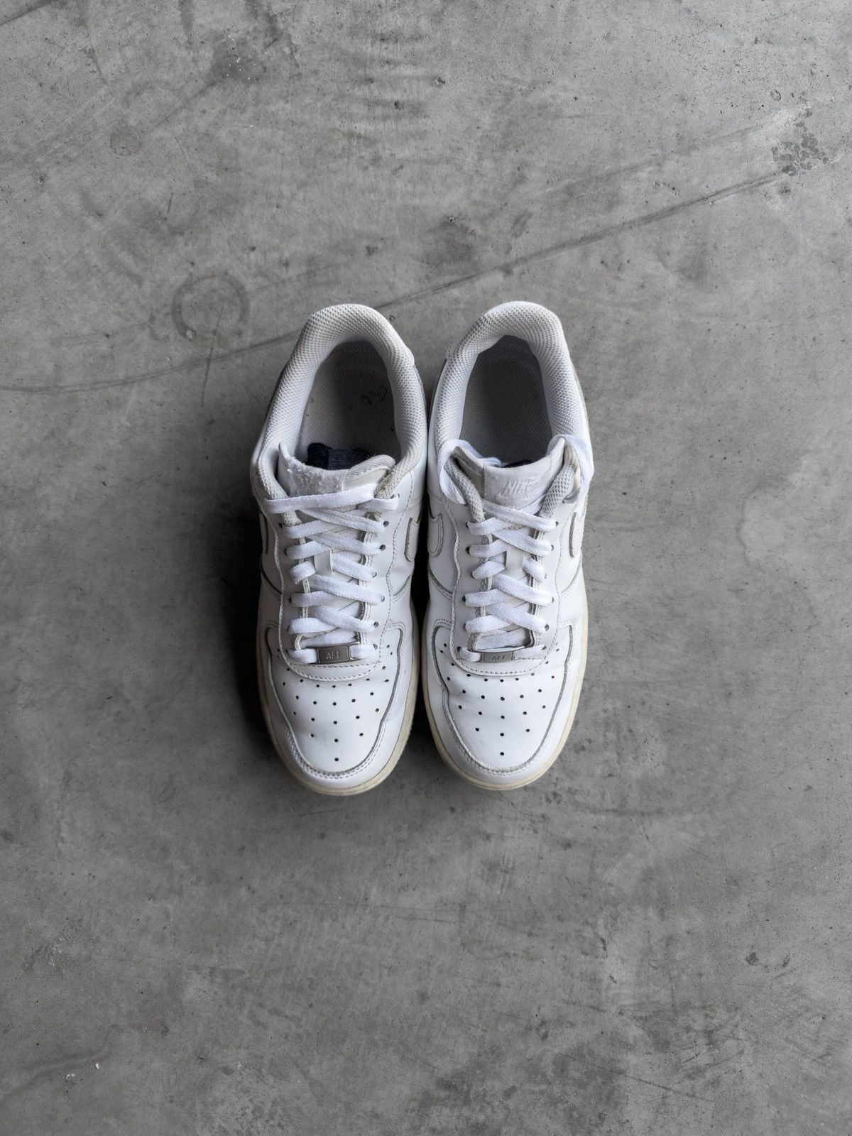 Nike Nike Air Force 1 - White Size 8 Size US 8 / IT 38 - 2 Thumbnail