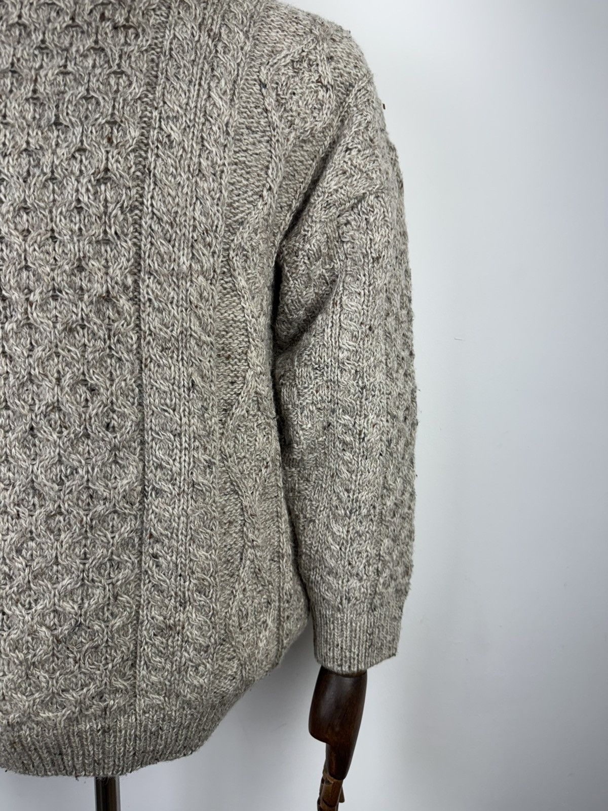 Designer Men’s Vintage Irish Homecraft Wool Knitted Sweater Jumper Size US L / EU 52-54 / 3 - 3 Thumbnail