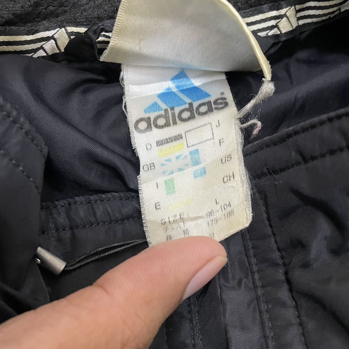 Adidas × Vintage Vintage 90s Adidas Nylon Drill Jacket Size US XL / EU 56 / 4 - 4 Thumbnail