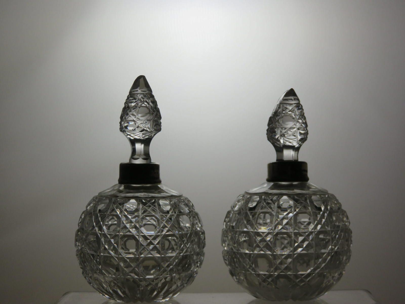 The Unbranded Brand 2 x Cut Crystal Bottles Small Decanters Solid Silver Neck Size ONE SIZE - 4 Thumbnail
