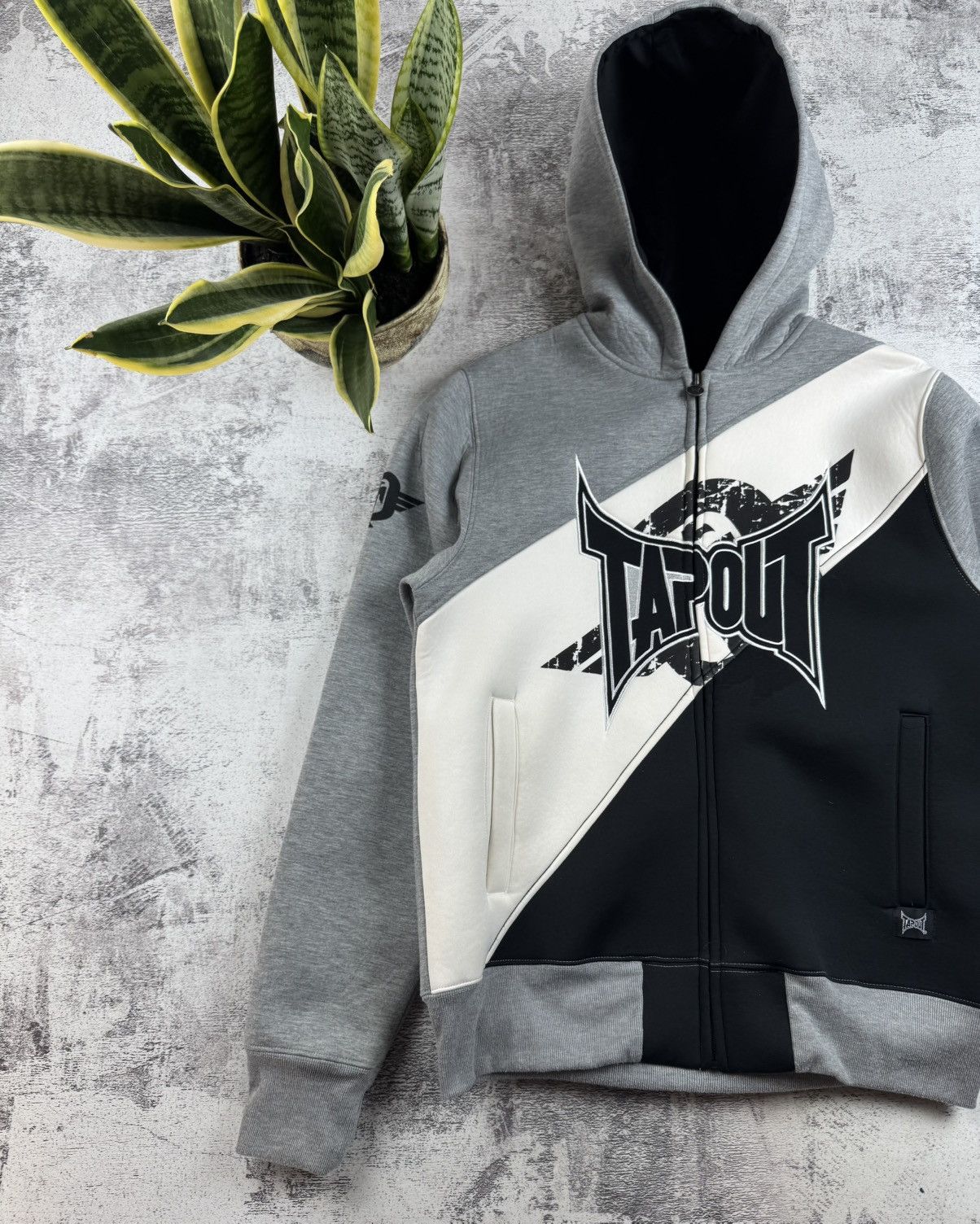 Tapout Tapout Men’s XL Gray Hip Hop USA Y2K Rap Zip Bomber Hoodie Pullover Sweatshirt Size US XL / EU 56 / 4 - 2 Thumbnail