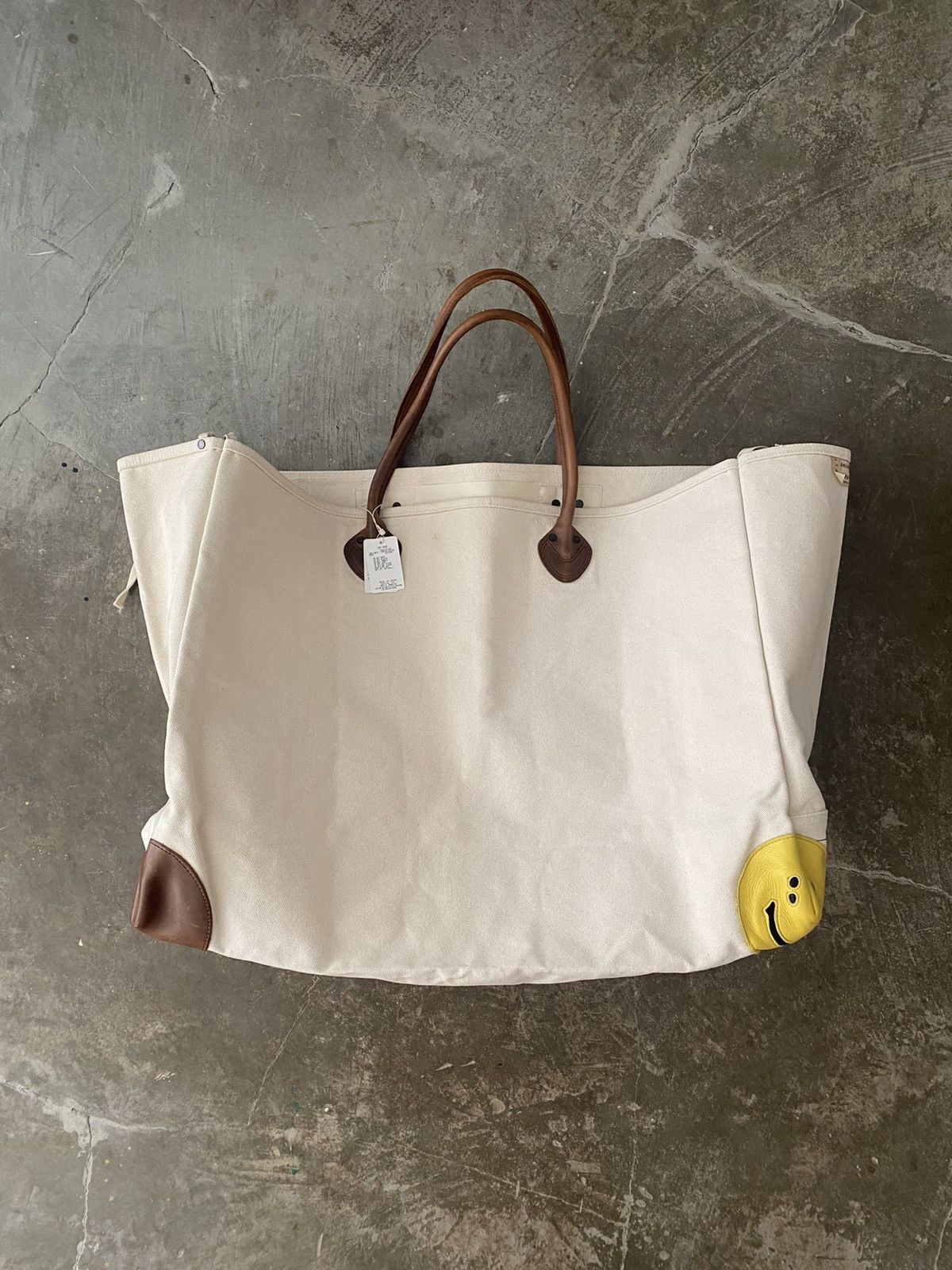 Kapital Kountry Kapital Kountry No.4 Canvas Smiley Milk Bag Visvim CPFM Size ONE SIZE - 1 Thumbnail