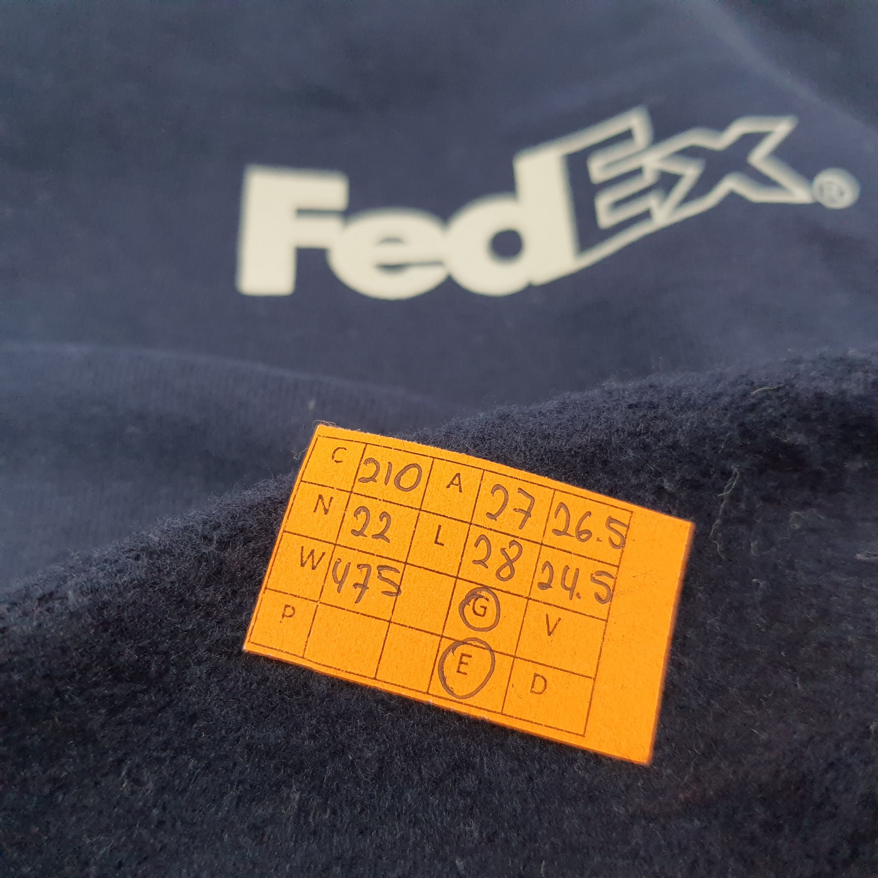 Vintage Vintage FedEx Express Shipping Courier Staff Sweatshirt Size US XXL / EU 58 / 5 - 7 Thumbnail