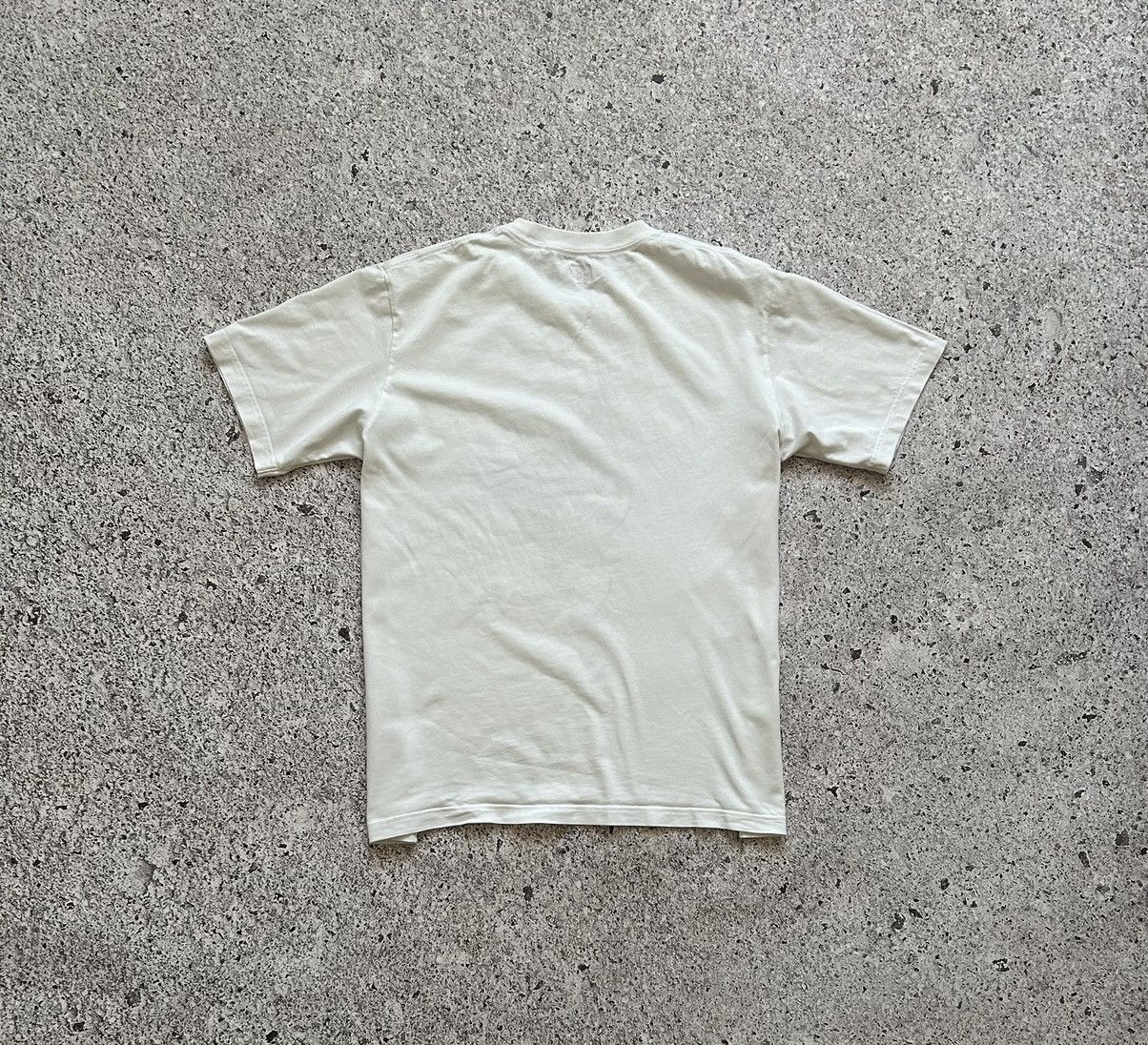 Anime × Japanese Brand × Uniqlo Rare Uniqlo Kuromi Sanrio 2024 Japanese T-Shirt Y2K Hype Size US XL / EU 56 / 4 - 5 Thumbnail