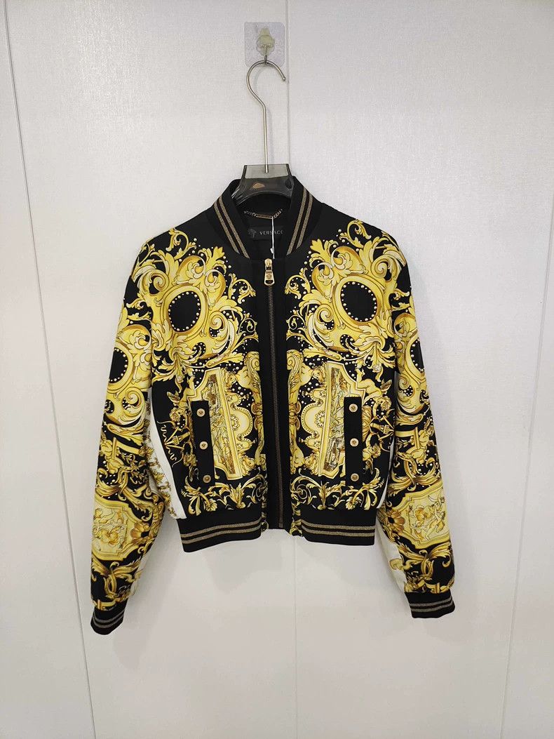 Versace Versace Graphic print zippered five-hat jacket coat Size M / US 6-8 / IT 42-44 - 1 Thumbnail