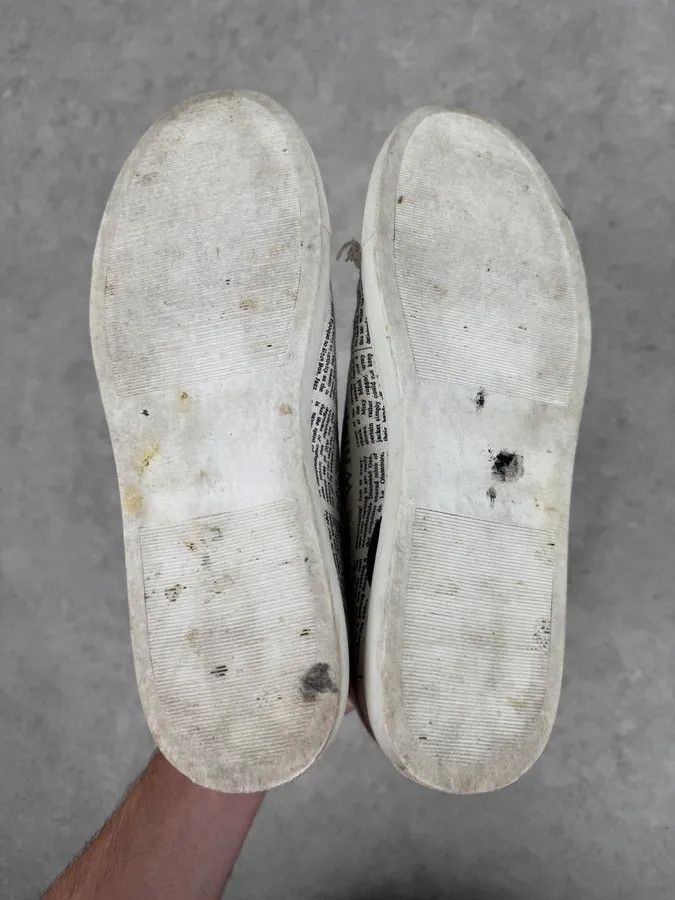 John Galliano 2004 John Galliano White Canvas Newspaper Studded High Sneakers Size US 7 / EU 40 - 8 Thumbnail