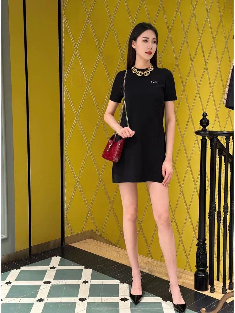 Gucci Gucci Black letter logo knitted dress Size XS / US 0-2 / IT 36-38 - 7 Thumbnail