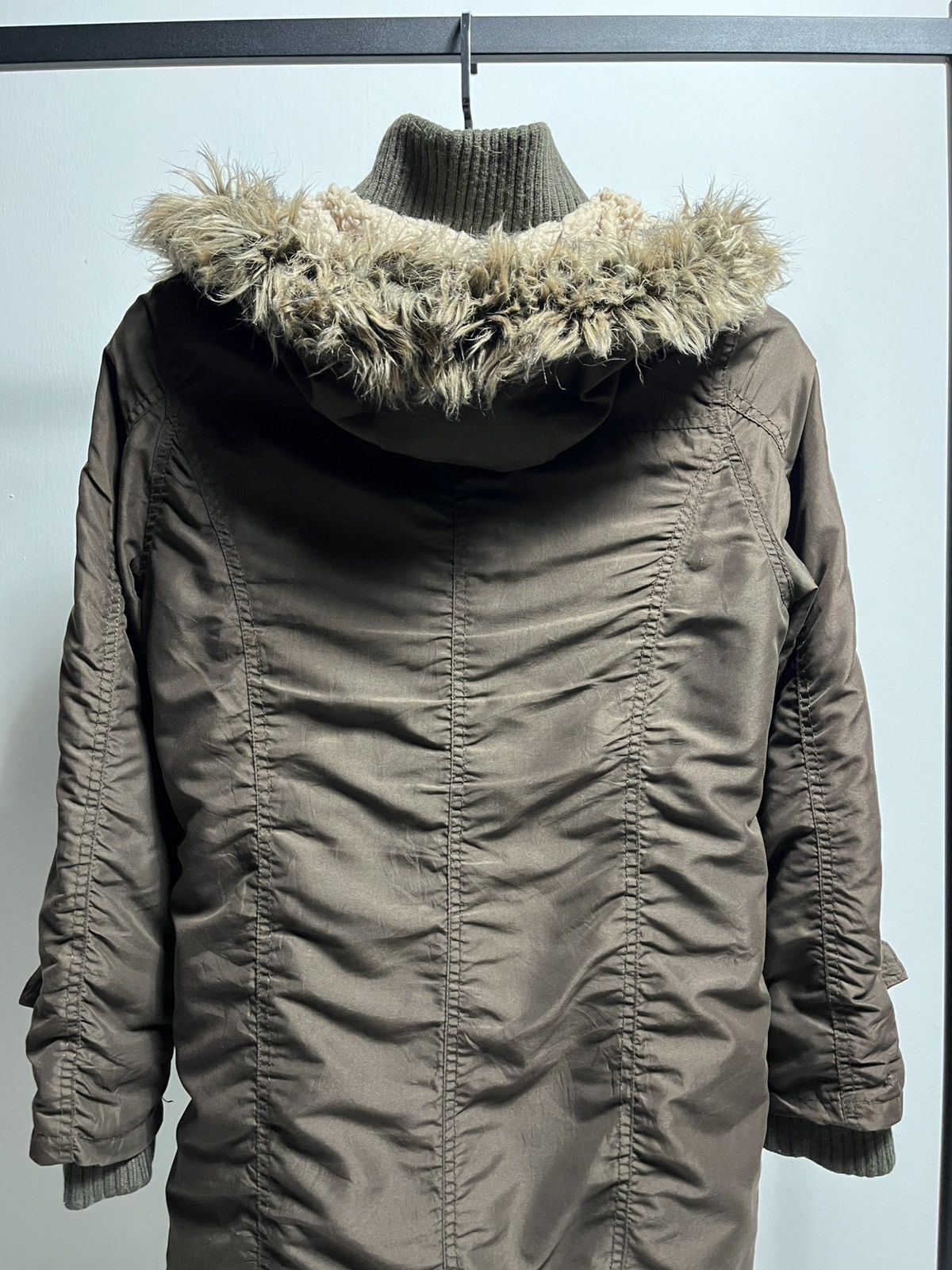 Le Grande Bleu (L.G.B.) G. Faux Fur LGB Style Fishtail Parka Size US M / EU 48-50 / 2 - 18 Thumbnail