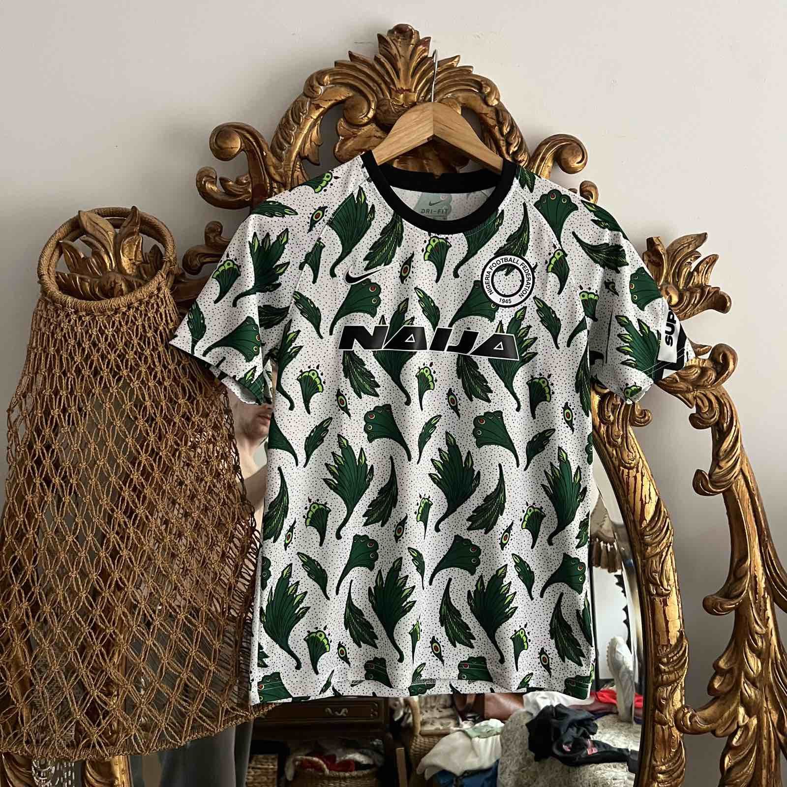 Nike NIKE NIGERIA FOOTBALL FEDERATION NAIJA SOCCER JERSEY SIZE S Size US S / EU 44-46 / 1 - 1 Thumbnail