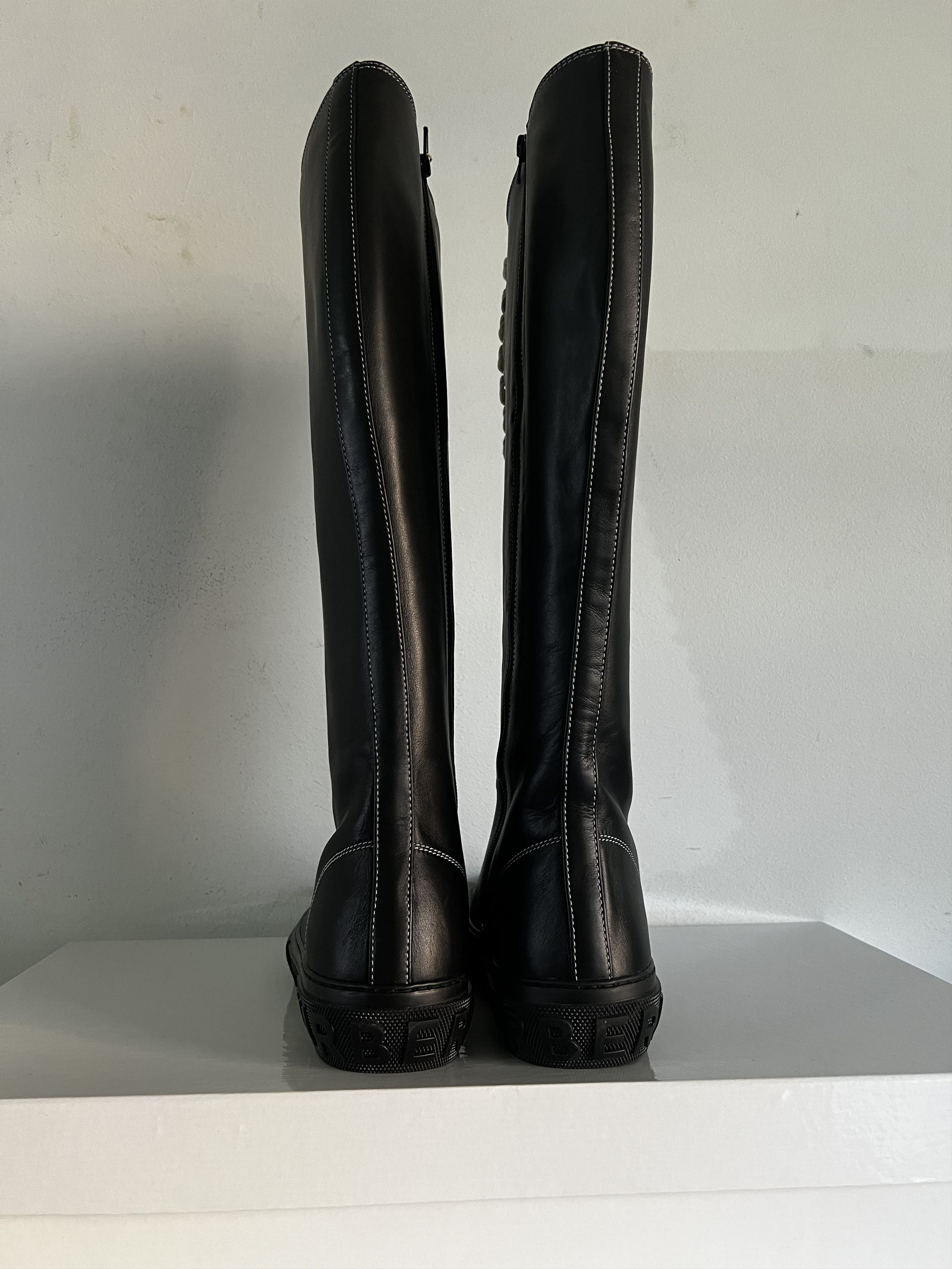 Burberry Knee-High Leather Sneakers Size US 9 / EU 42 - 4 Thumbnail