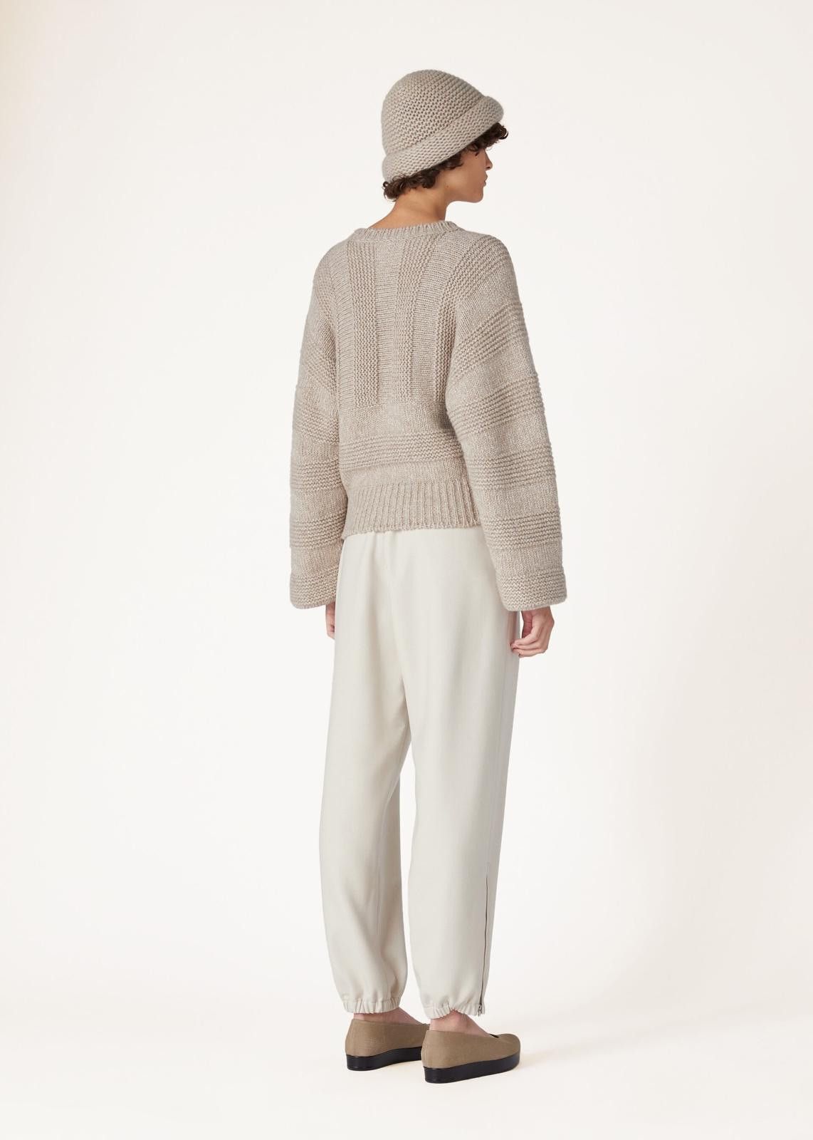 Loro Piana o1srvl11e0125 FAN6212 Mashu Crewneck Sweater in Beige Size XS / US 0-2 / IT 36-38 - 7 Thumbnail