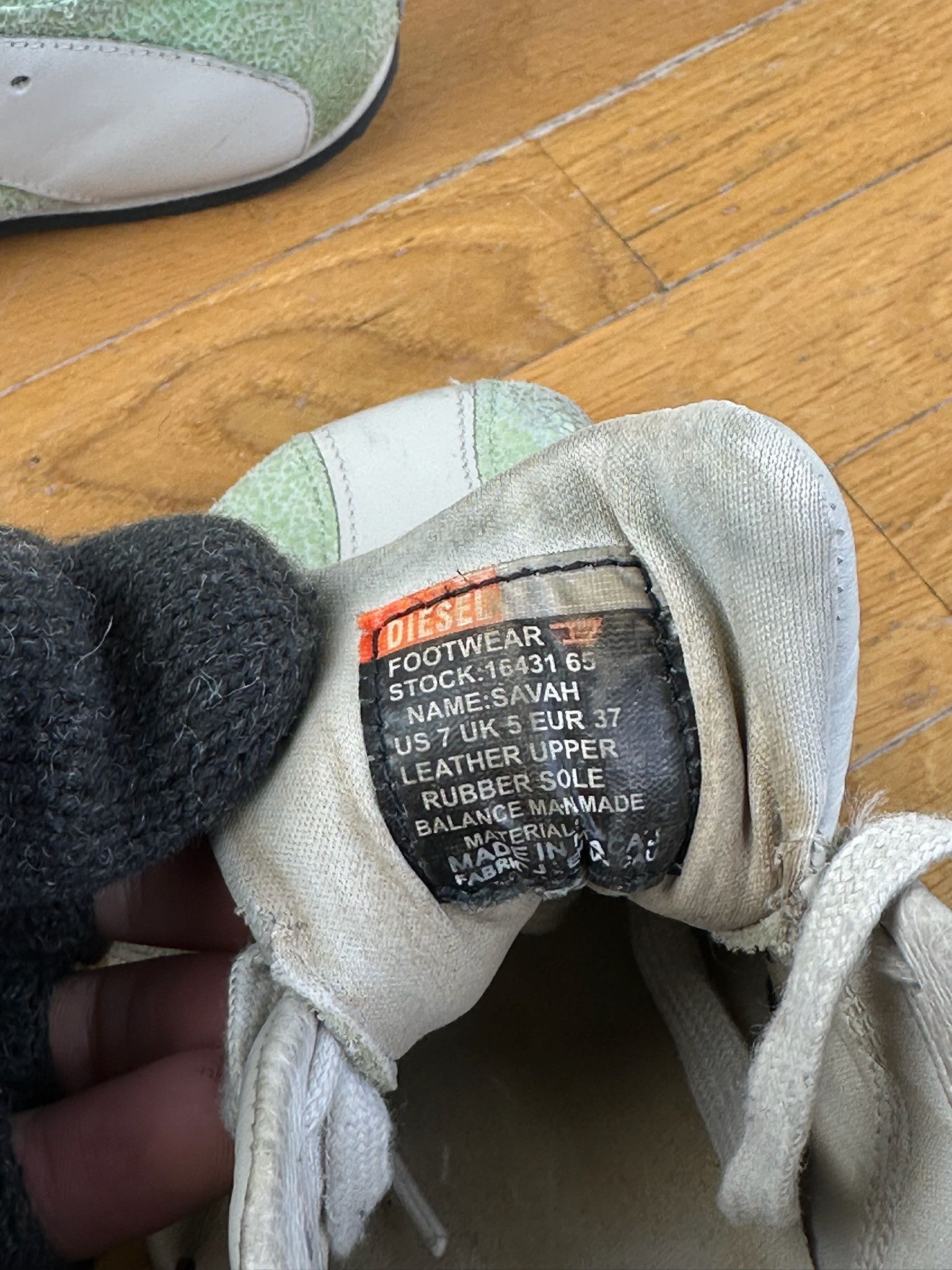 Diesel VINTAGE RARE DIESEL SNEAKERS 90s Y2K Size US 7 / IT 37 - 13 Thumbnail